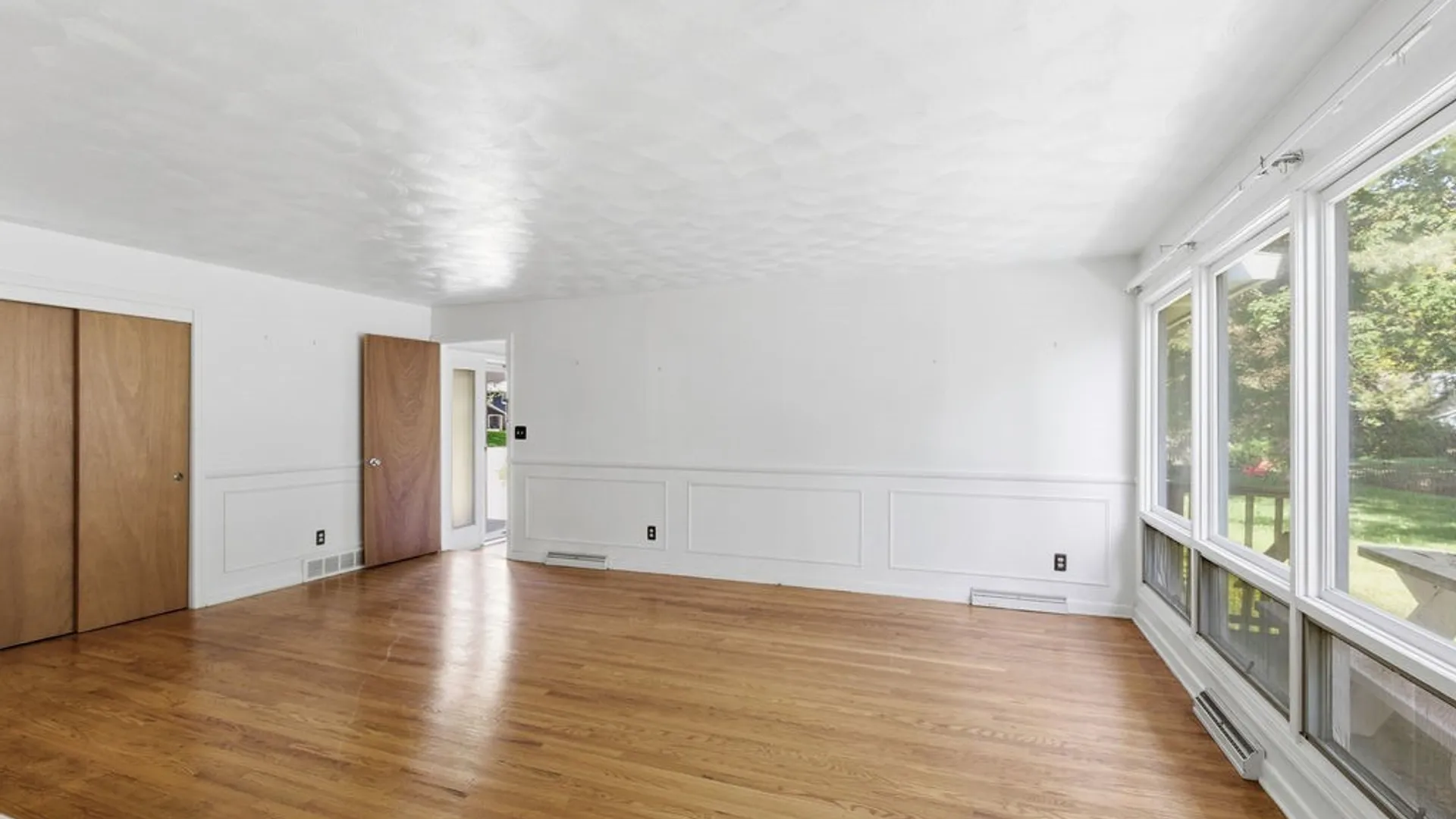 Property at 112 Margo Lane, Manlius, NY 13066 7