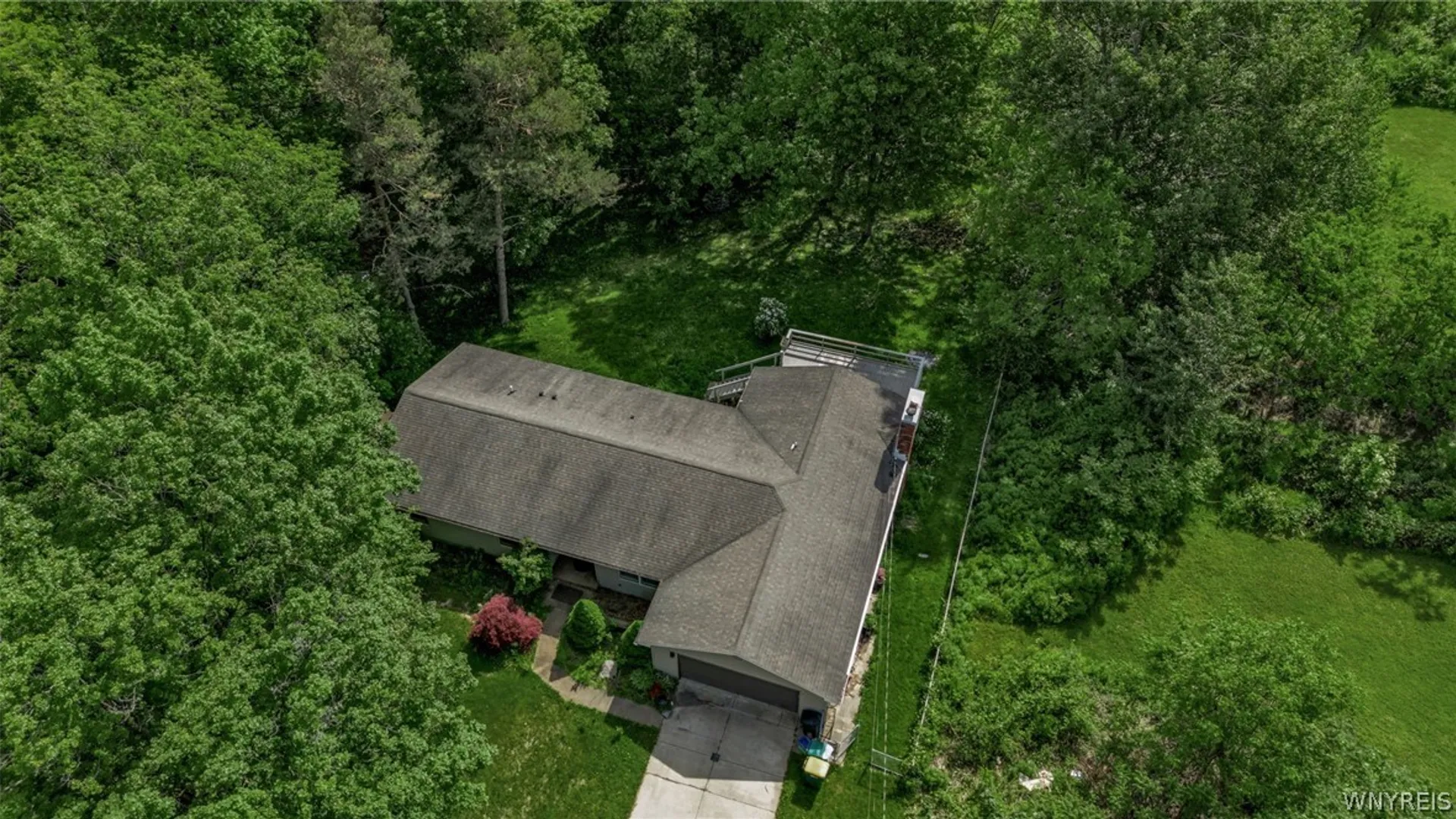 Property at 7741 Zimmerman Road, Boston, NY 14075 34