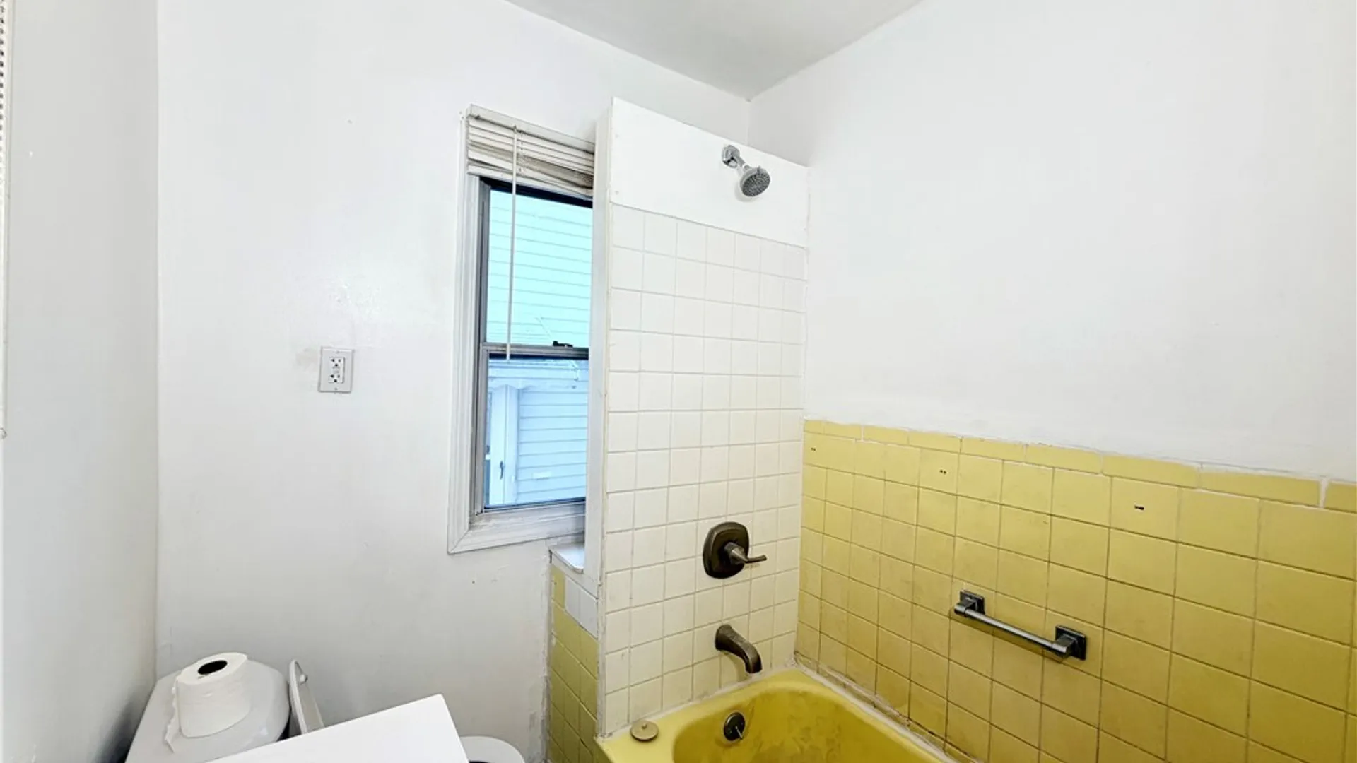Property at 154 Bickford Avenue, Buffalo, NY 14215 22