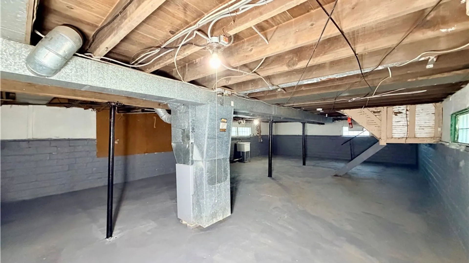 Property at 154 Bickford Avenue, Buffalo, NY 14215 42