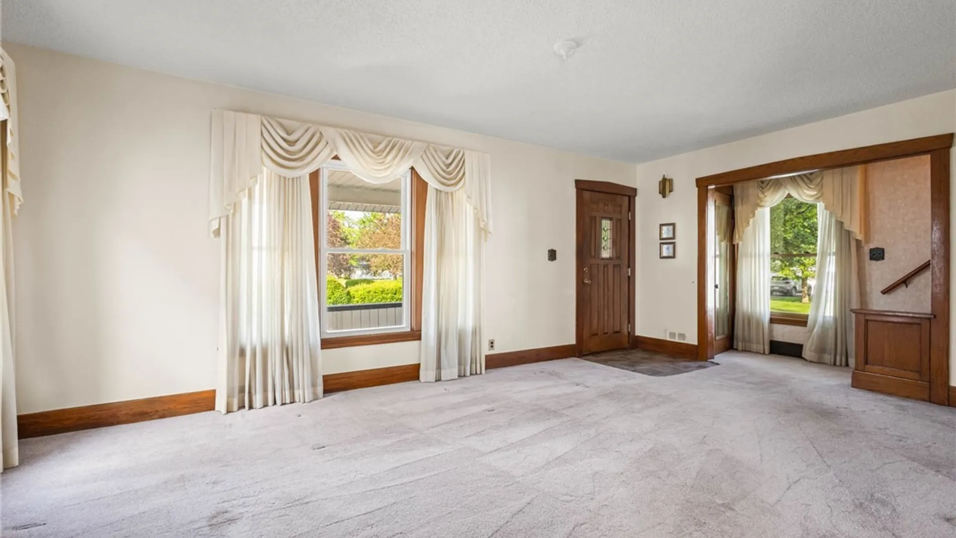 Property at 10 La Crosse Avenue, Batavia City, NY 14020 12