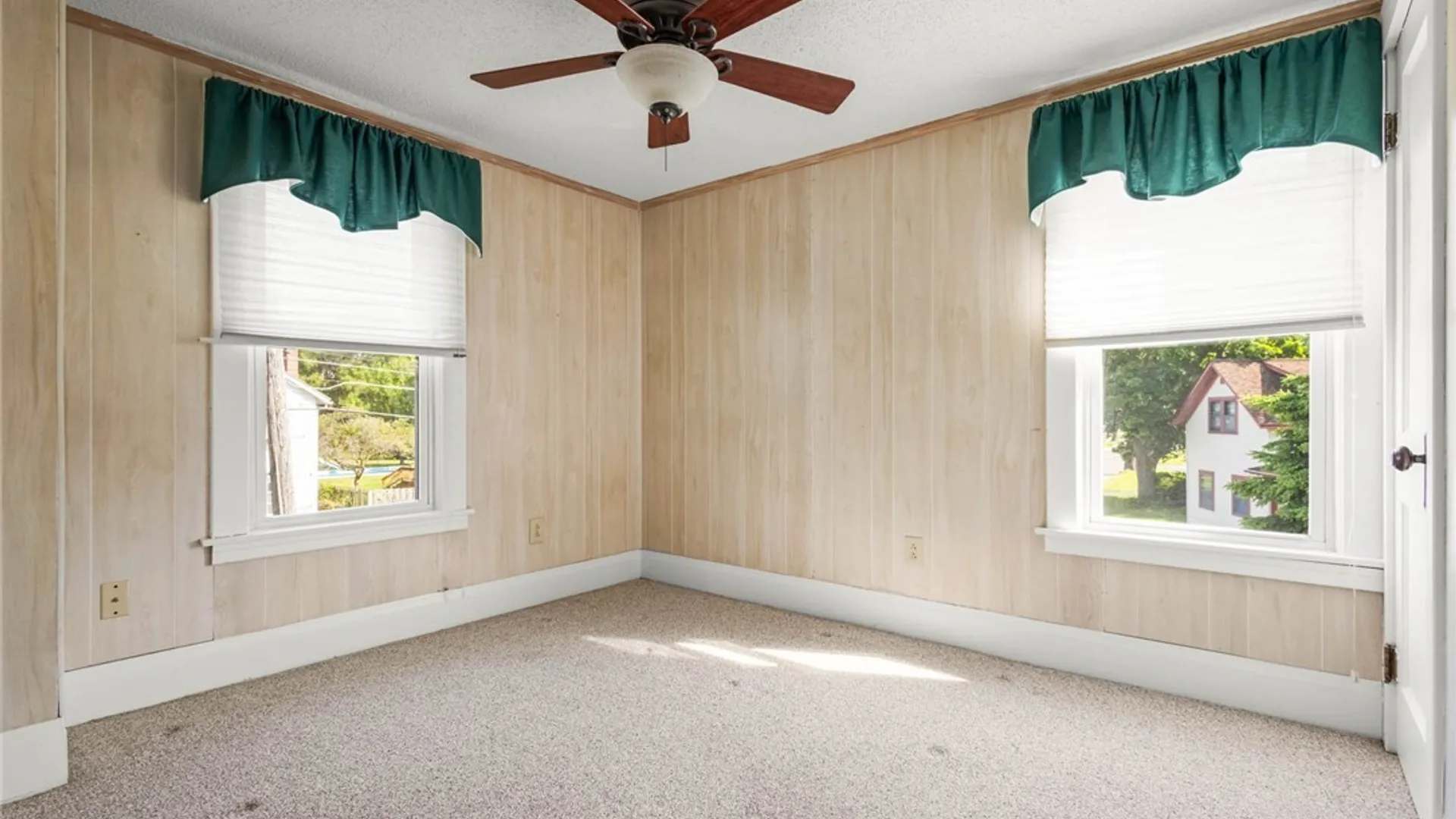 Property at 10 La Crosse Avenue, Batavia City, NY 14020 17