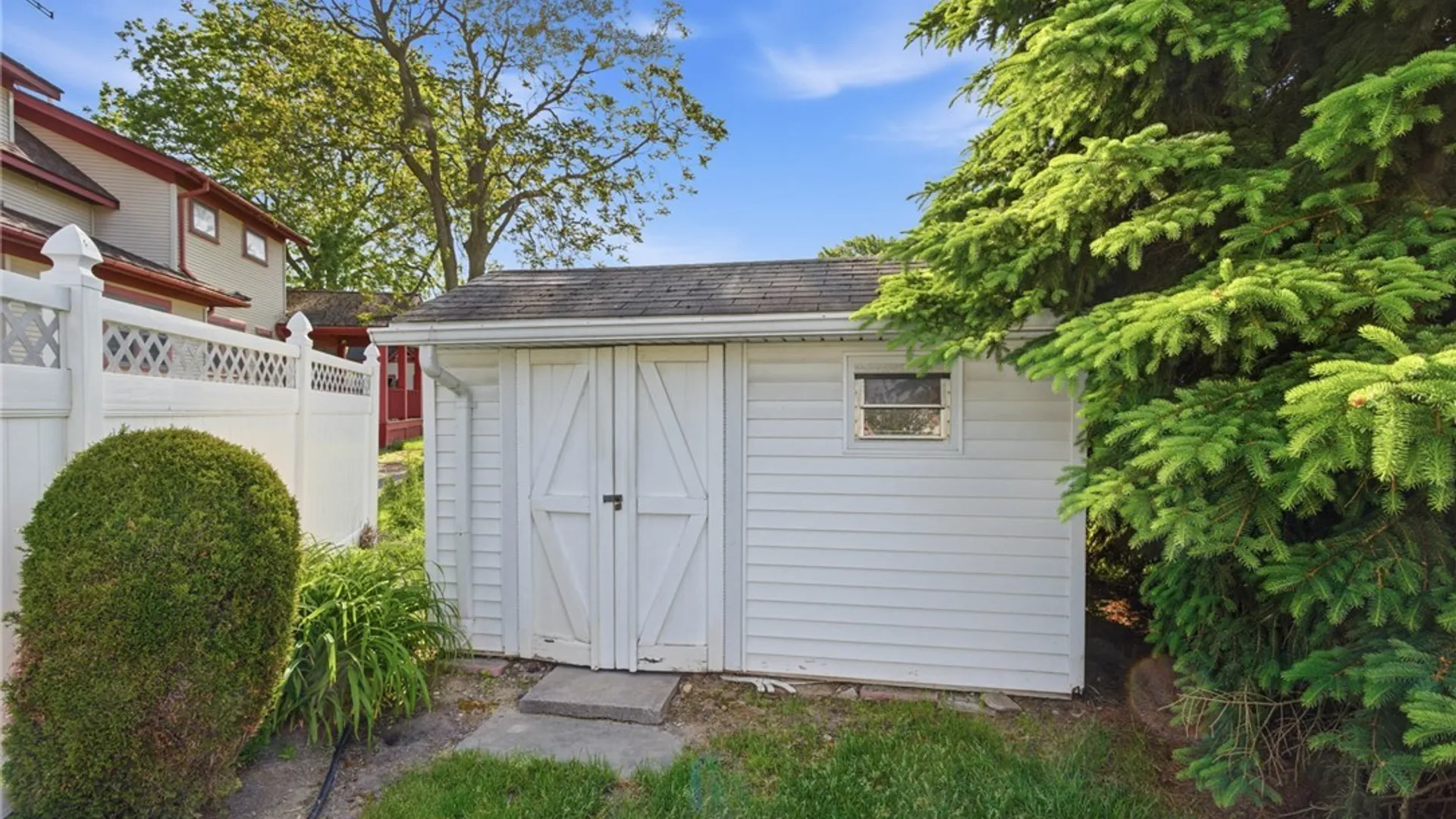 Property at 10 La Crosse Avenue, Batavia City, NY 14020 32
