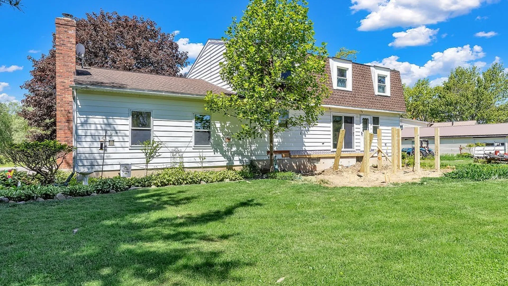Property at 8061 Cole Road, Boston, NY 14033 4