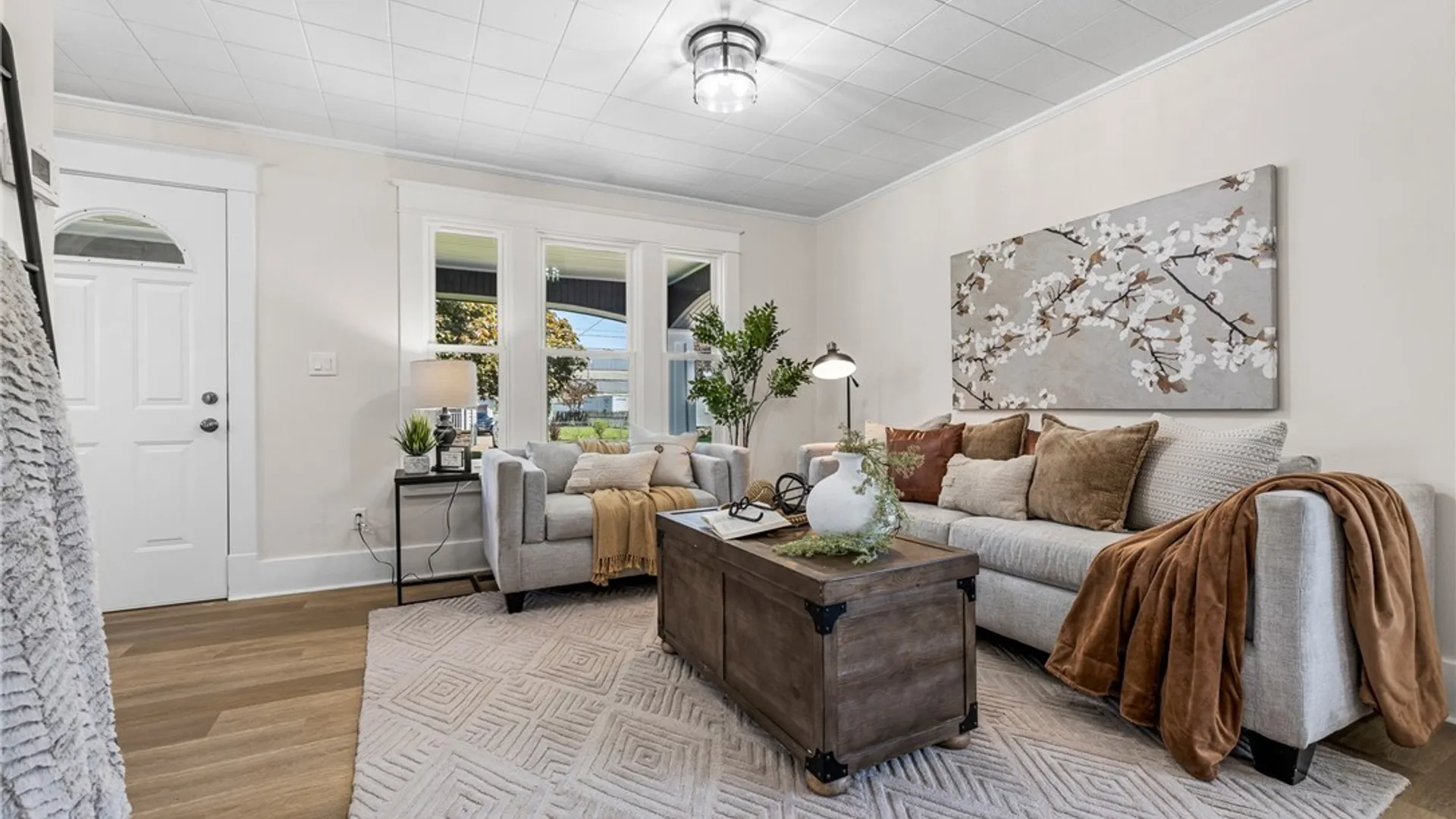 Property at 43 Regent Street, Buffalo, NY 14206 8