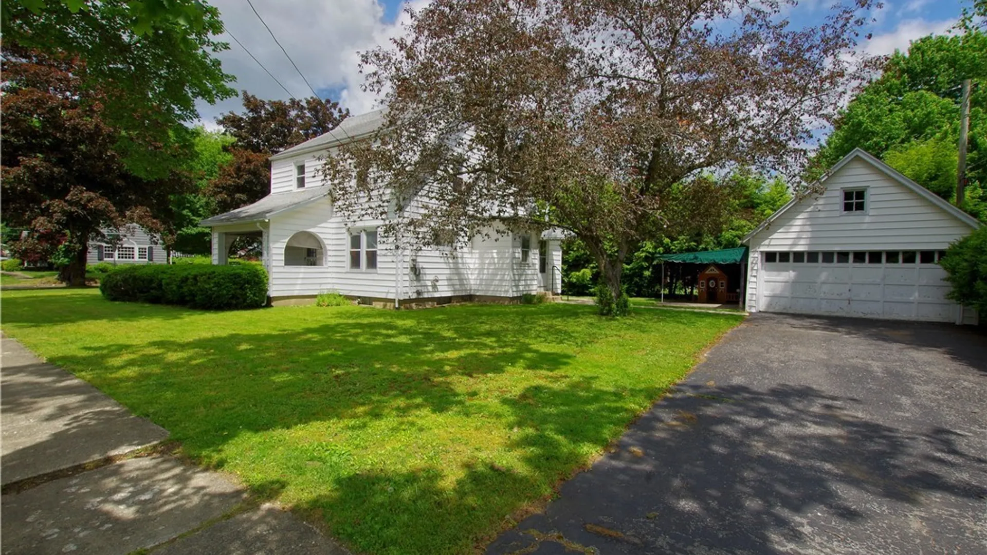 Property at 202 Arlington Avenue, Jamestown, NY 14701 3