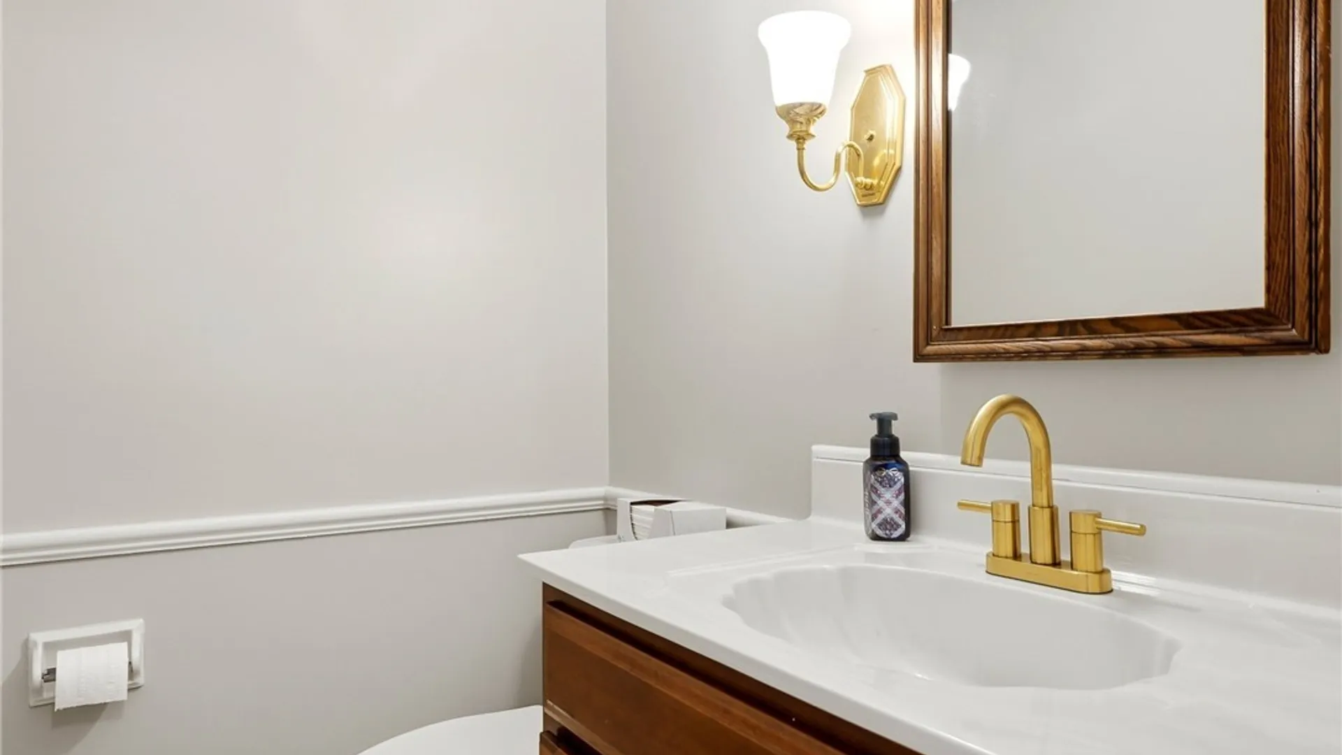 Property at 107 Sunrise, West Seneca, NY 14224 21