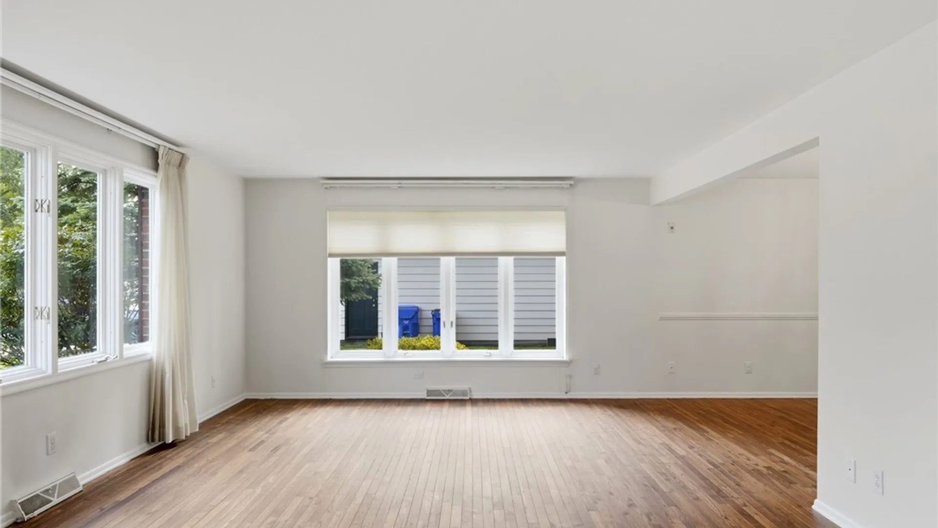 Property at 107 Sunrise, West Seneca, NY 14224 8