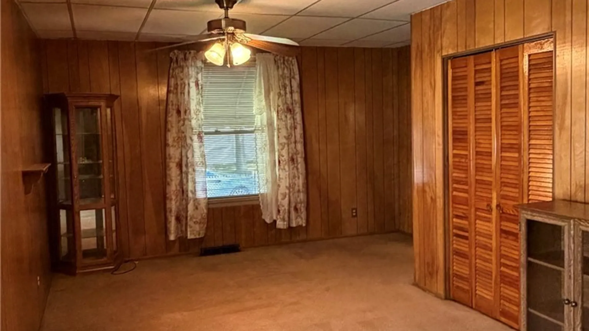Property at 25 C Street, Niagara Falls, NY 14303 10