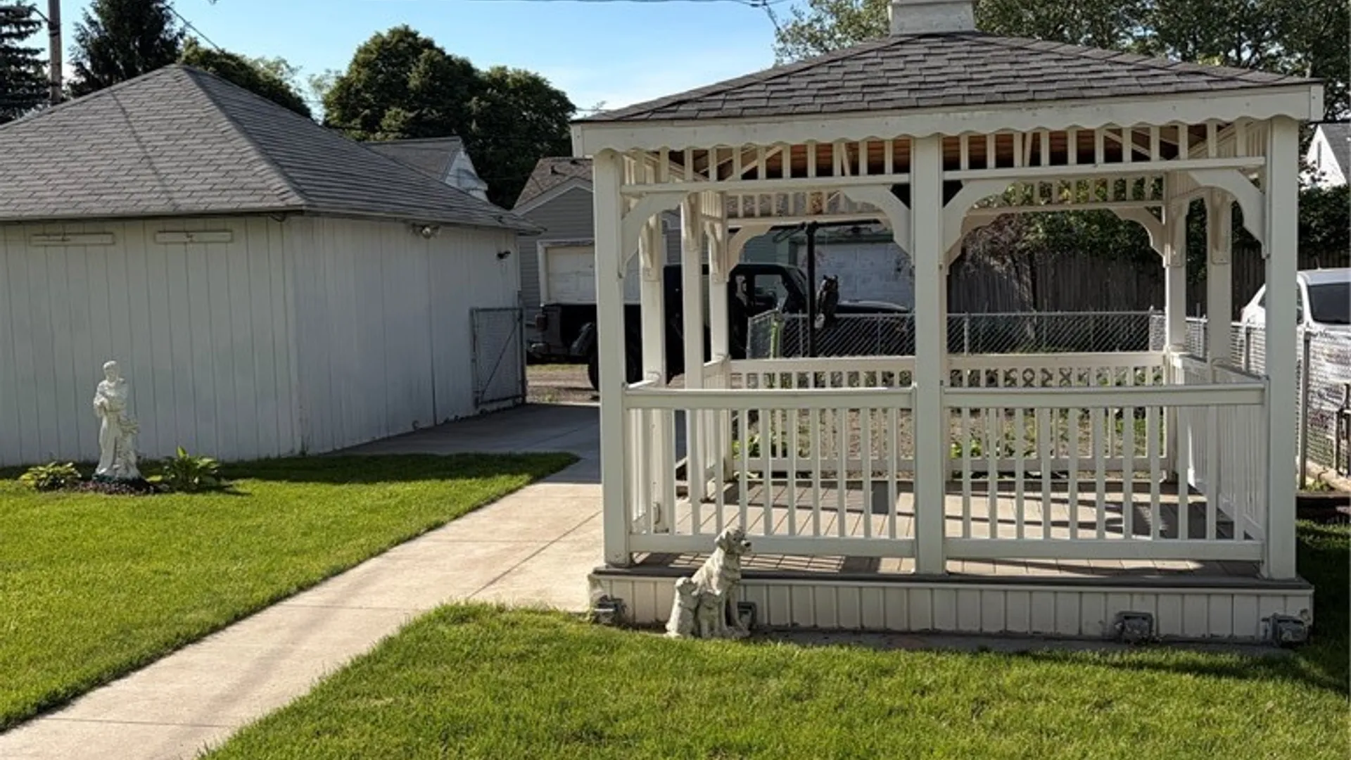 Property at 25 C Street, Niagara Falls, NY 14303 4