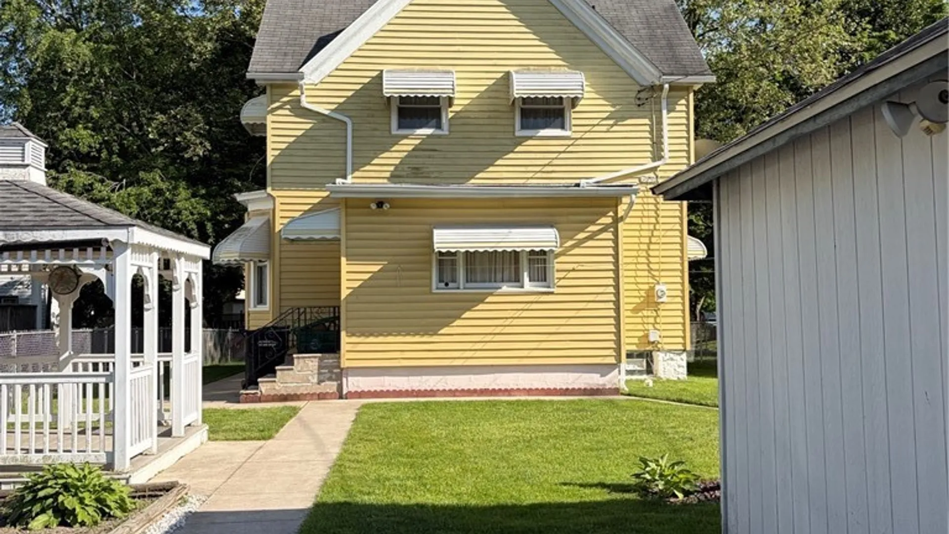 Property at 25 C Street, Niagara Falls, NY 14303 7