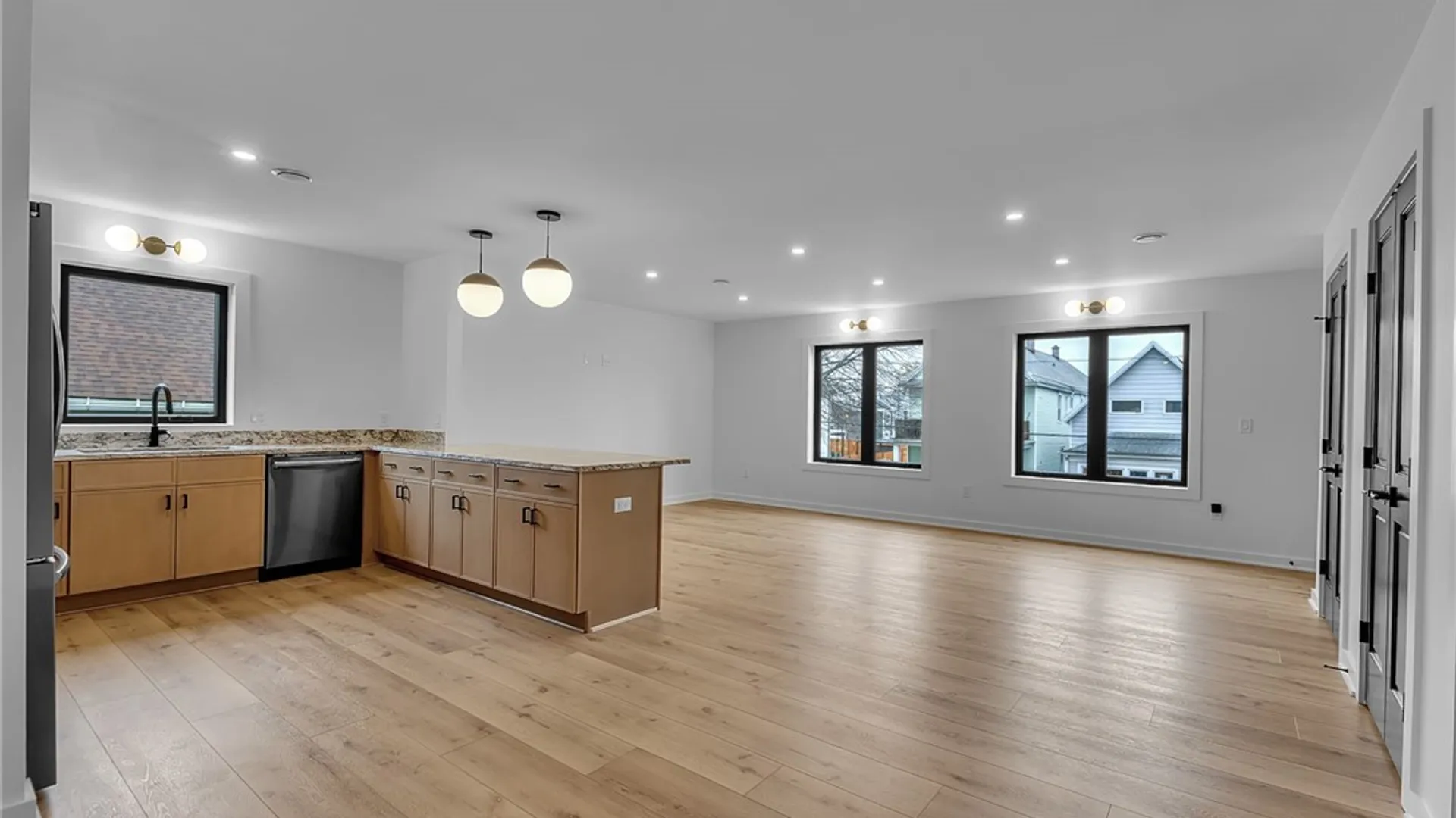 Property at 780 S Division Street, Buffalo, NY 14210 41