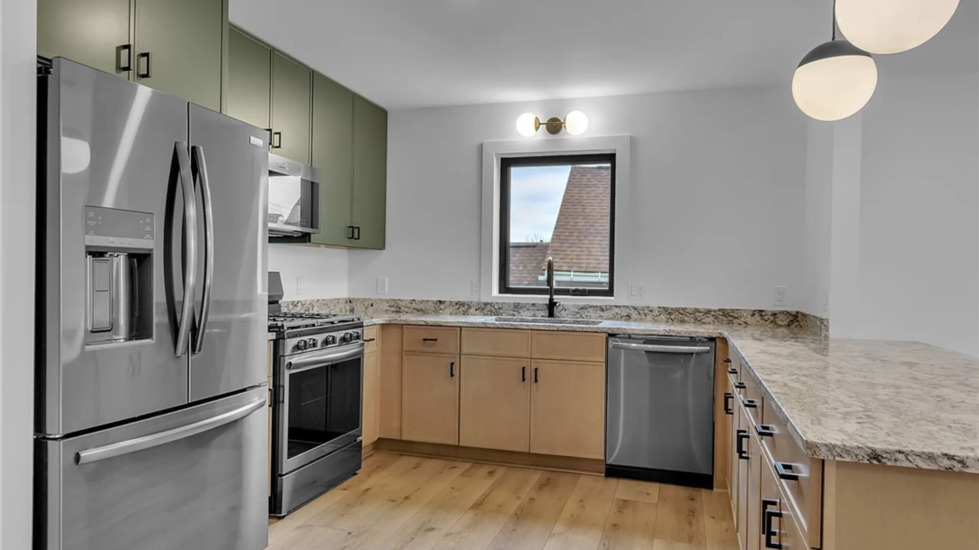 Property at 780 S Division Street, Buffalo, NY 14210 43