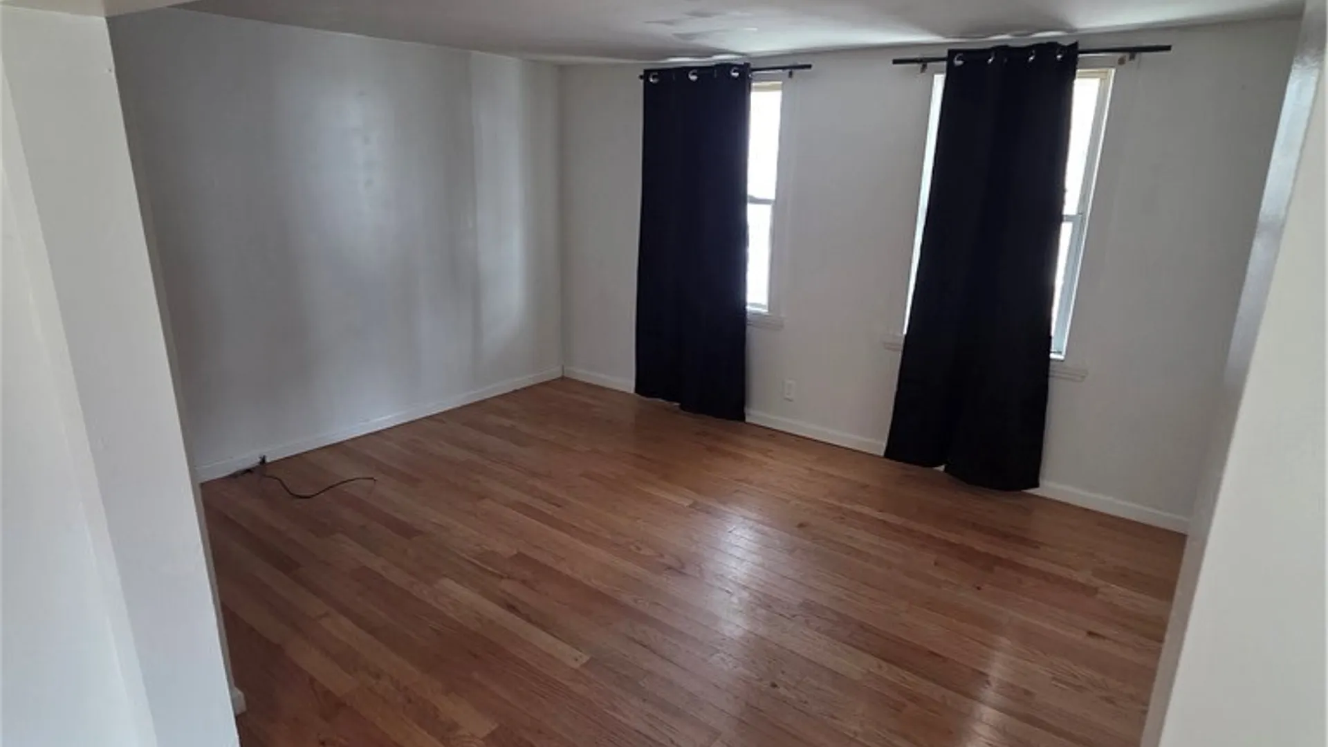 Property at 22 Schuyler Street, Utica, NY 13502 4