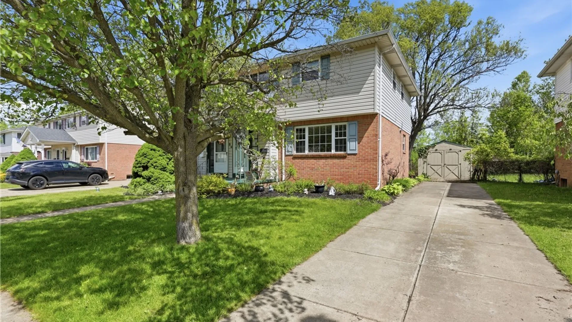 Property at 86 Patsy Lane, Cheektowaga, NY 14043 2
