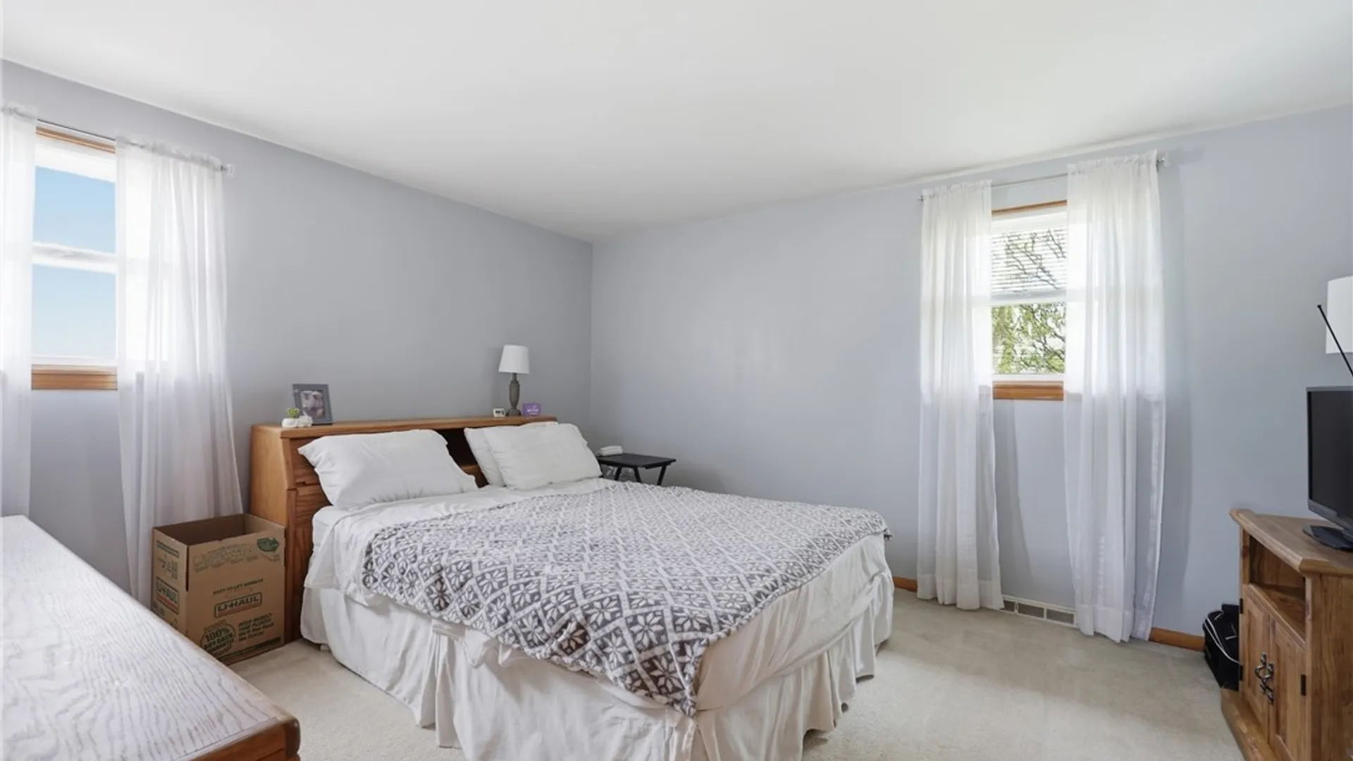 Property at 86 Patsy Lane, Cheektowaga, NY 14043 30