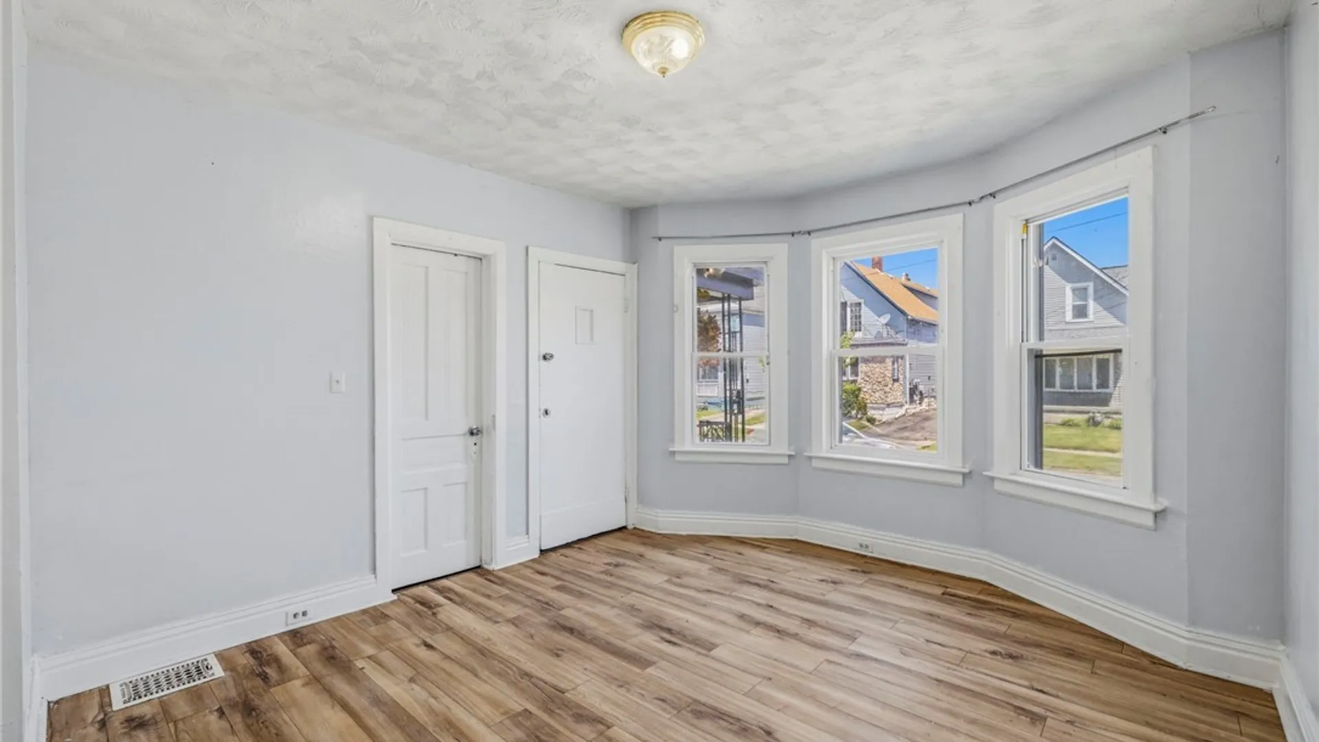 Property at 781 Northampton Street, Buffalo, NY 14211 7