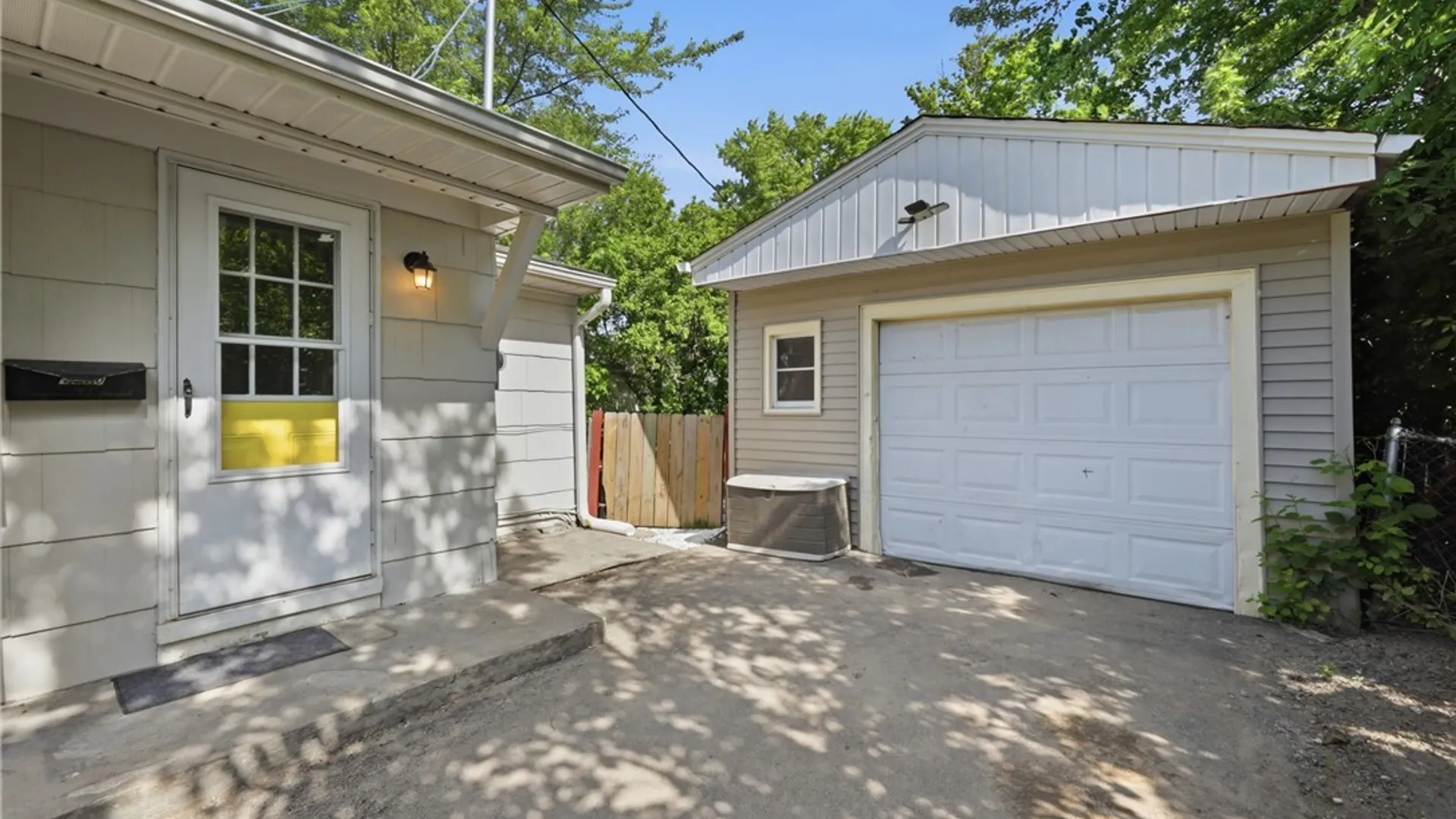 Property at 1070 Highland Avenue, Tonawanda, NY 14223 40