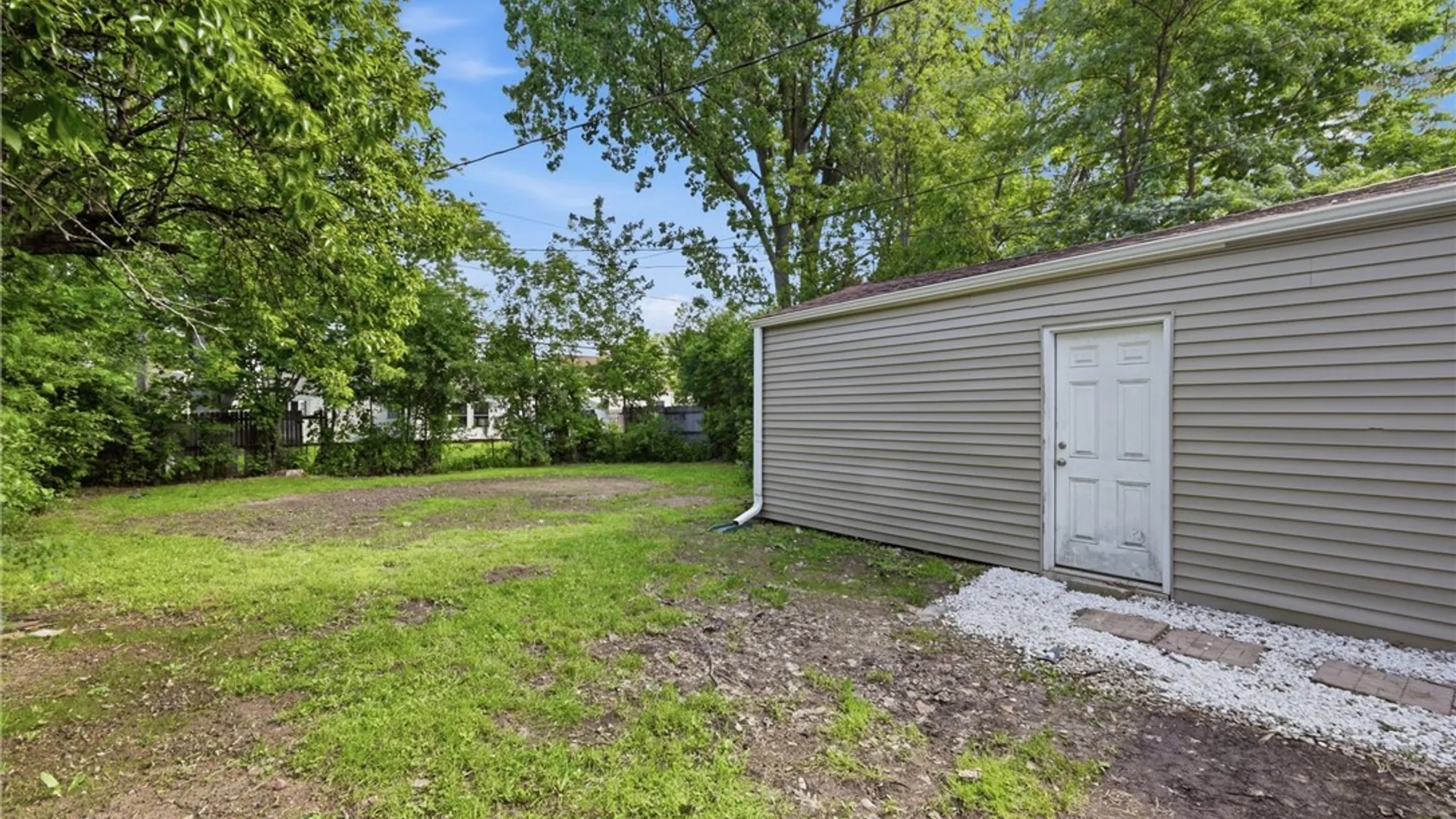 Property at 1070 Highland Avenue, Tonawanda, NY 14223 44