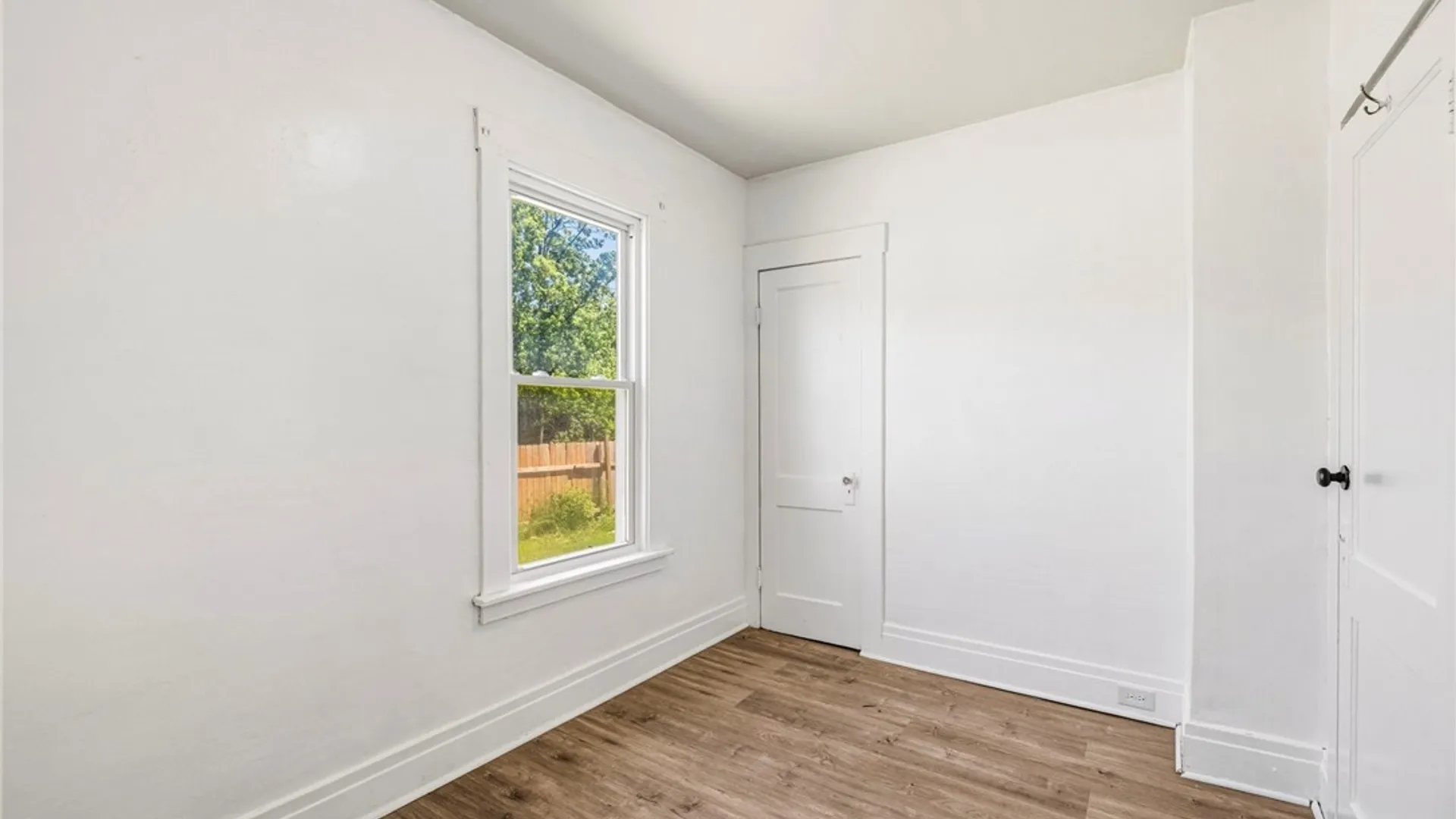 Property at 191 Schuele Avenue, Buffalo, NY 14215 16