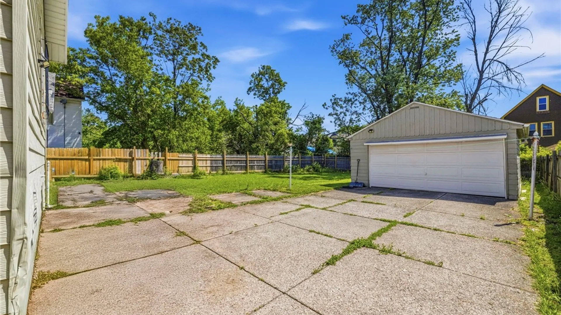 Property at 191 Schuele Avenue, Buffalo, NY 14215 32