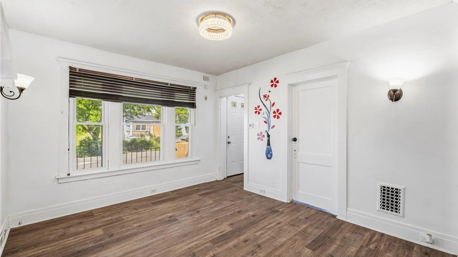 Property at 191 Schuele Avenue, Buffalo, NY 14215 8