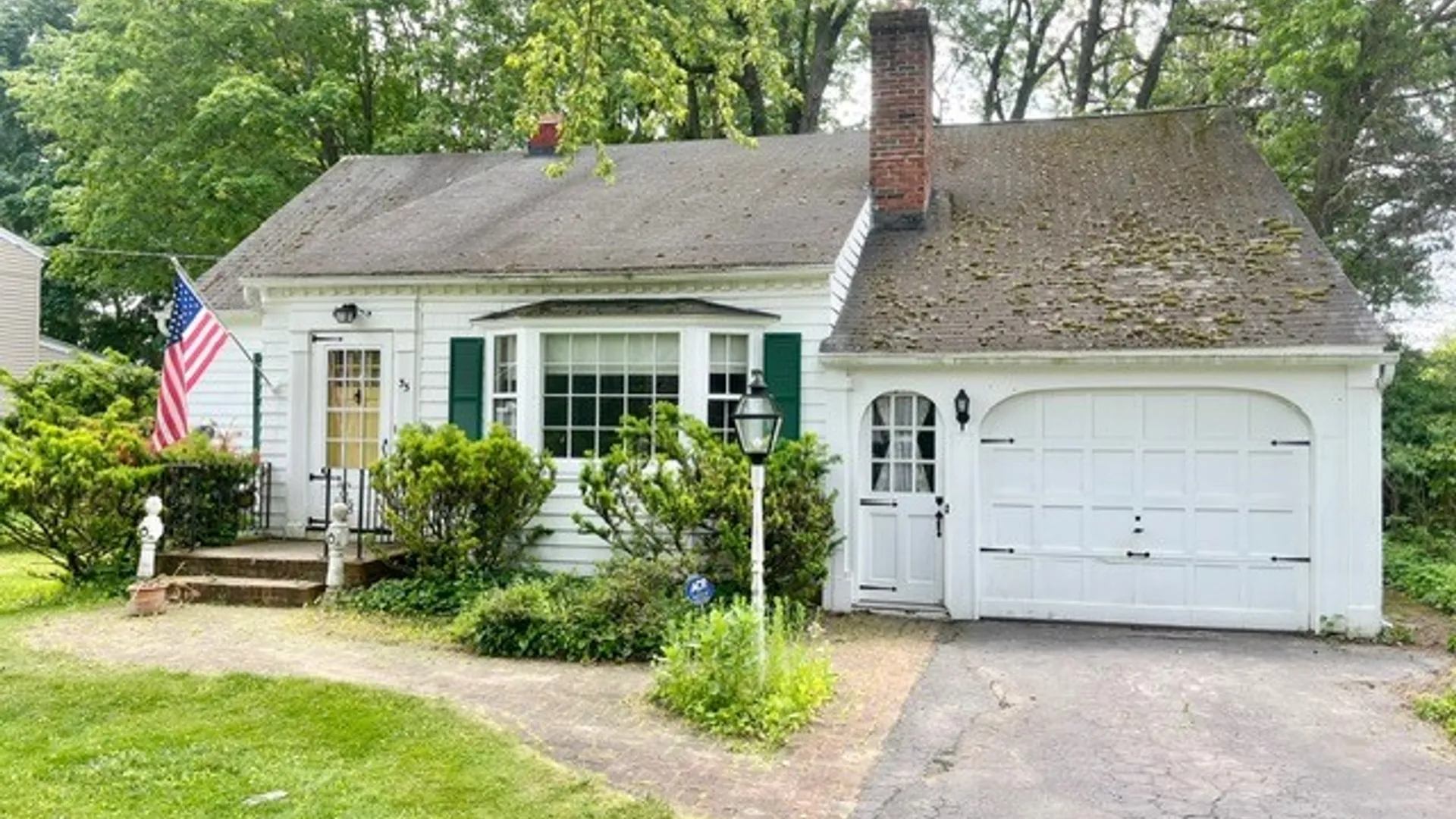 Property at 35 Country Lane, Penfield, NY 14526 2