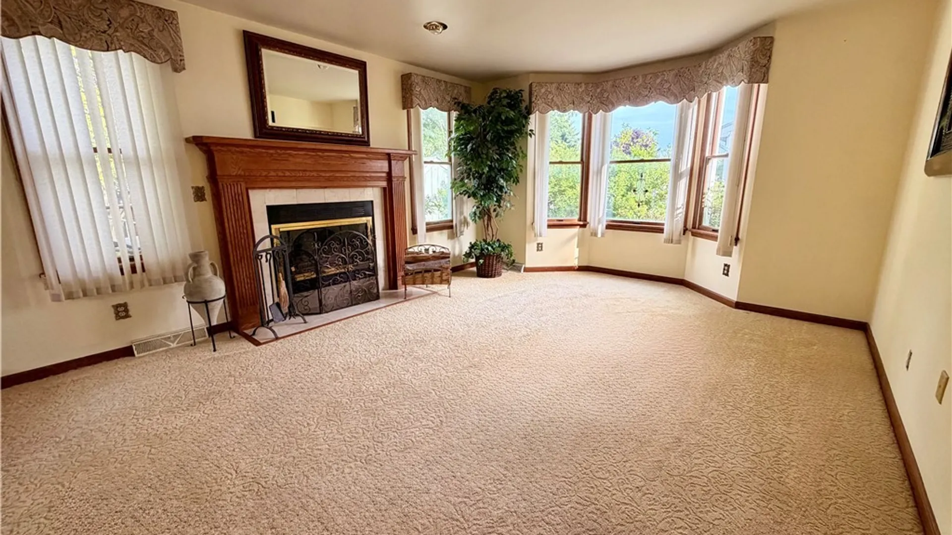 Property at 45 Girard Avenue, Cheektowaga, NY 14227 14