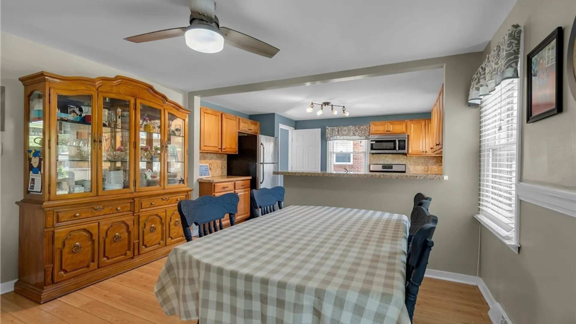 Property at 95 Cherokee Drive, West Seneca, NY 14224 17