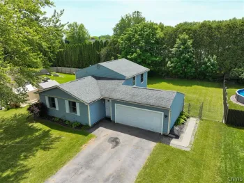 Property at 5640 Vistula Path, Cicero, NY 13029