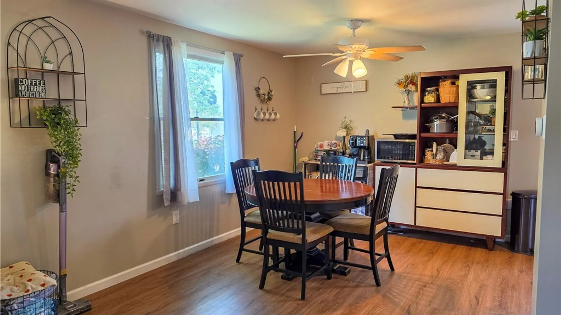 Property at 5640 Vistula Path, Cicero, NY 13029 7