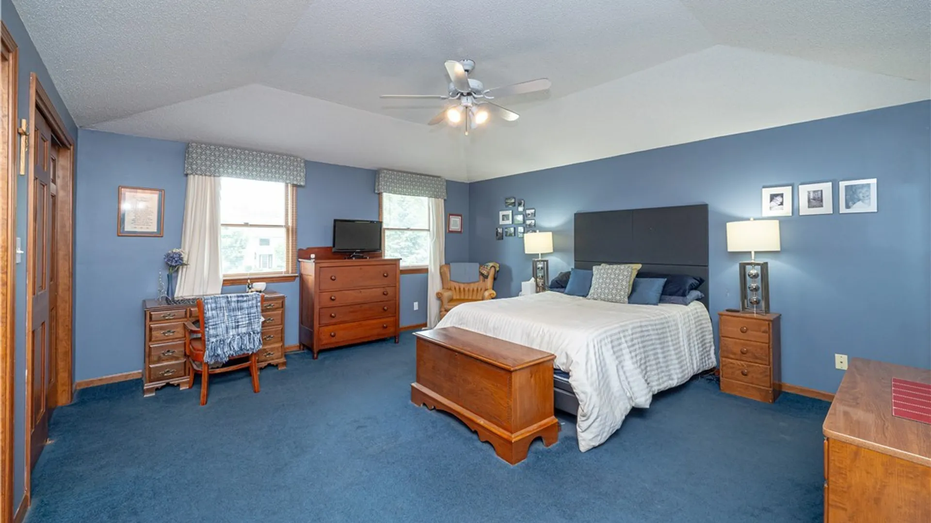 Property at 9381 Pine Breeze Lane, Clarence, NY 14032 36