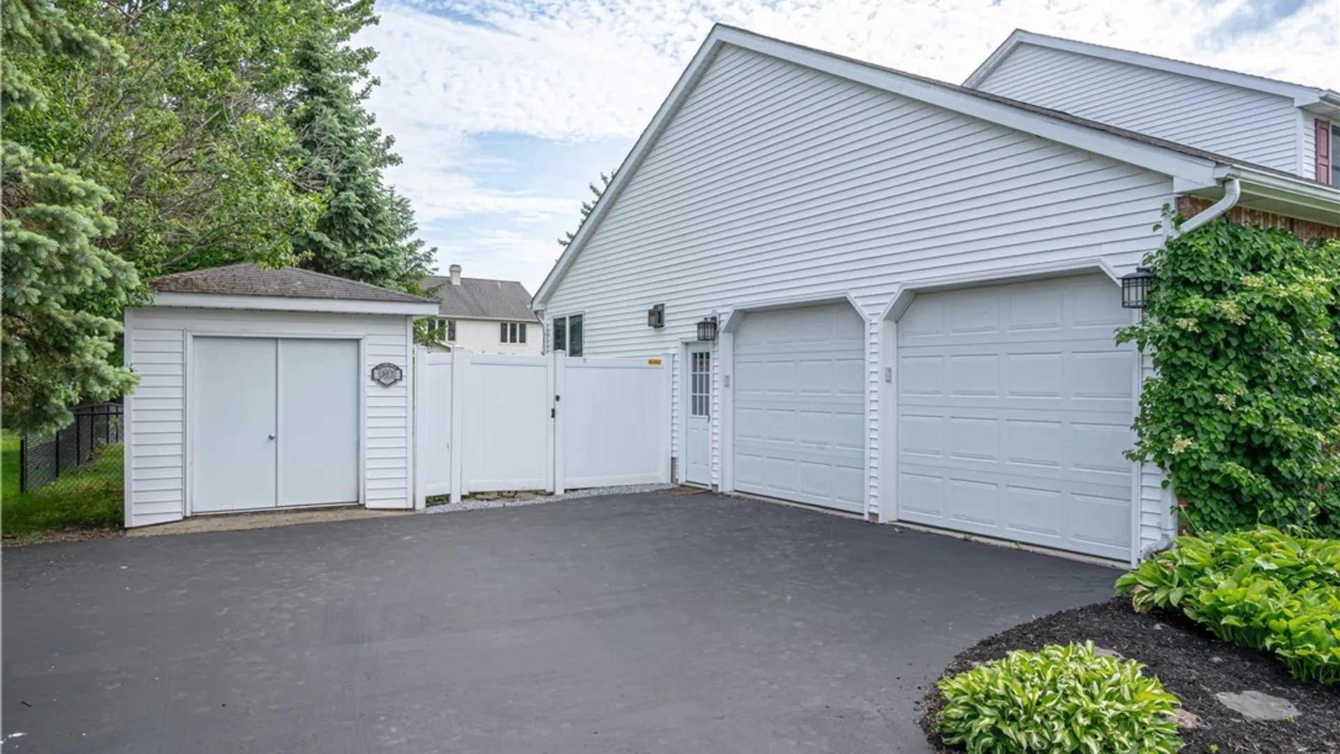 Property at 9381 Pine Breeze Lane, Clarence, NY 14032 4