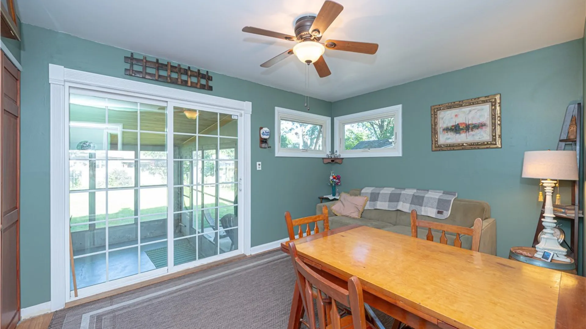 Property at 73 Ashford Avenue, Tonawanda, NY 14150 24