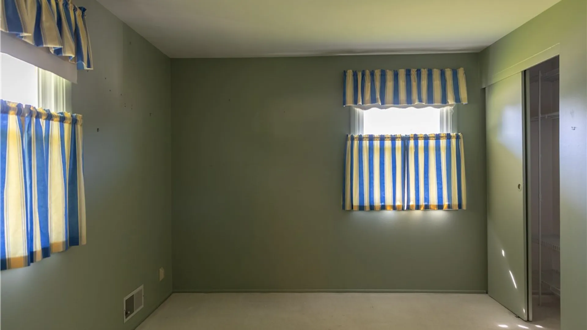 Property at 290 Sandalwood Drive, Greece, NY 14616 14