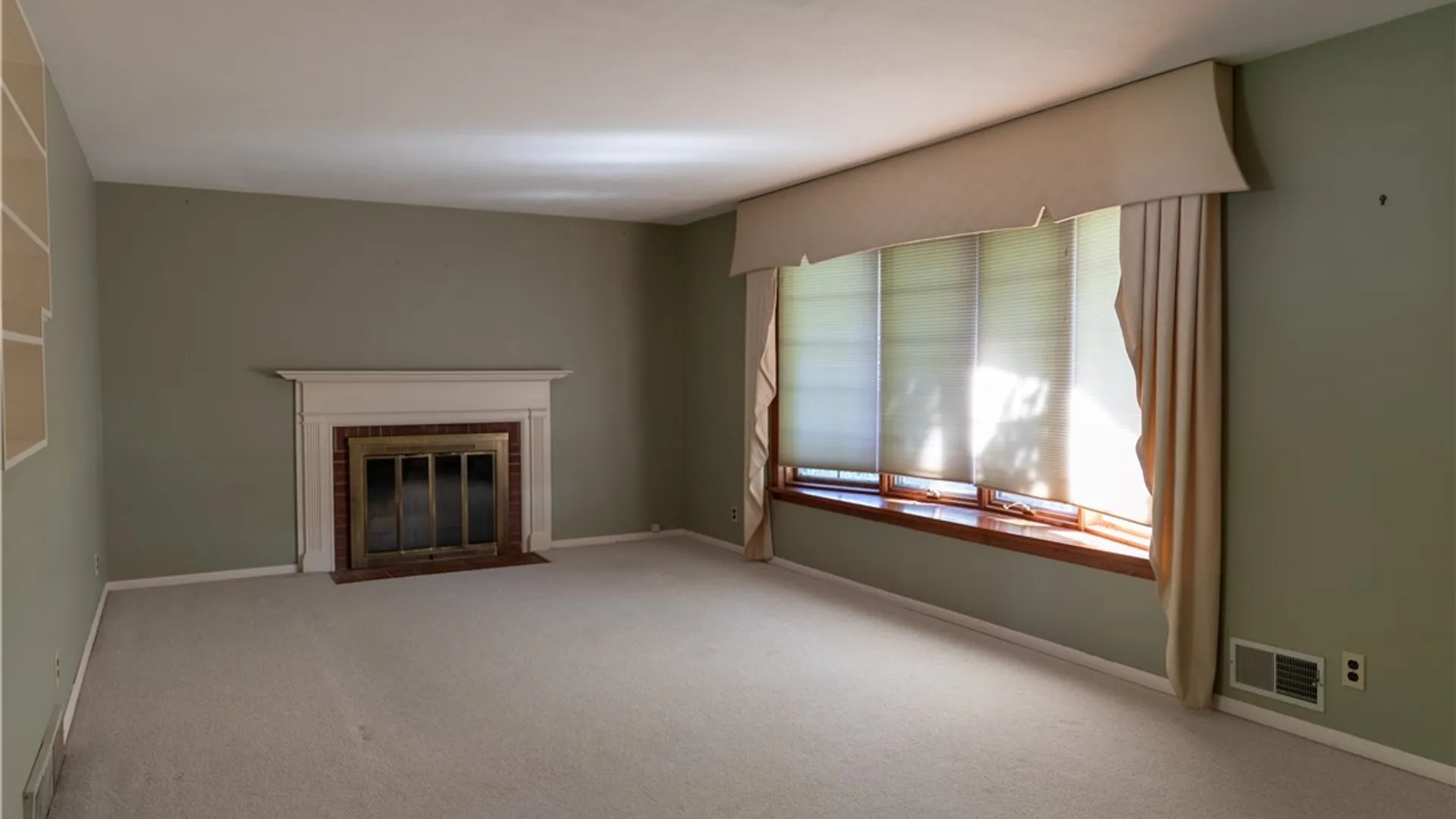 Property at 290 Sandalwood Drive, Greece, NY 14616 5