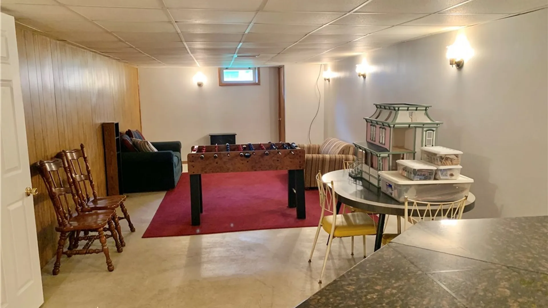 Property at 706 Mapledale Avenue, Utica, NY 13502 41