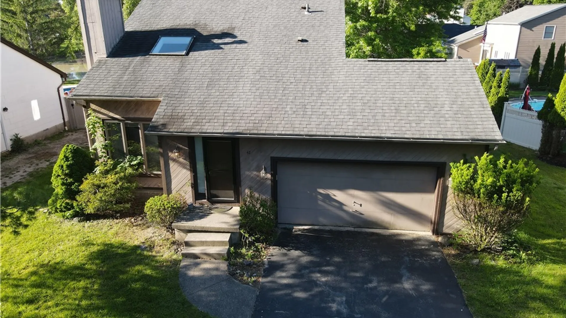 Property at 47 Shady Grove Drive, Amherst, NY 14051 2