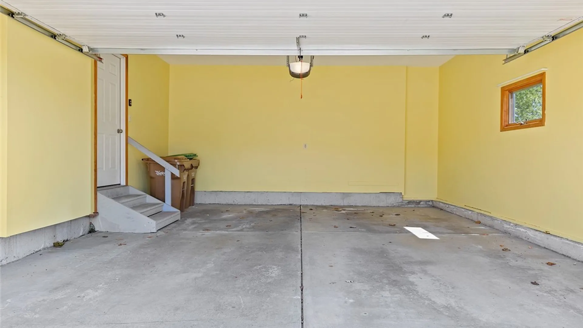 Property at 53 Elmleaf Drive, Cheektowaga, NY 14227 34