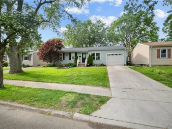 Property at 334 Desmond Drive, Tonawanda, NY 14150
