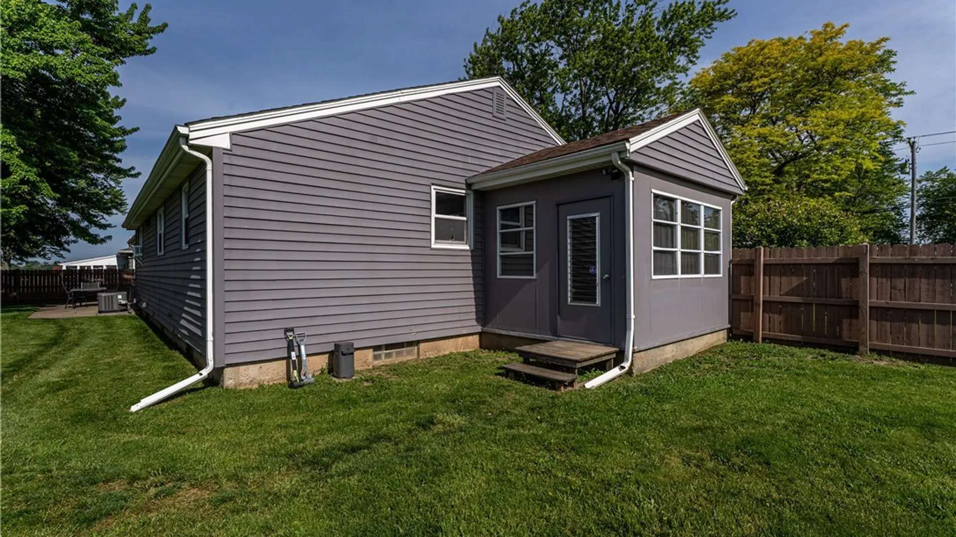 Property at 3174 Lockport Road, Wheatfield, NY 14132 41