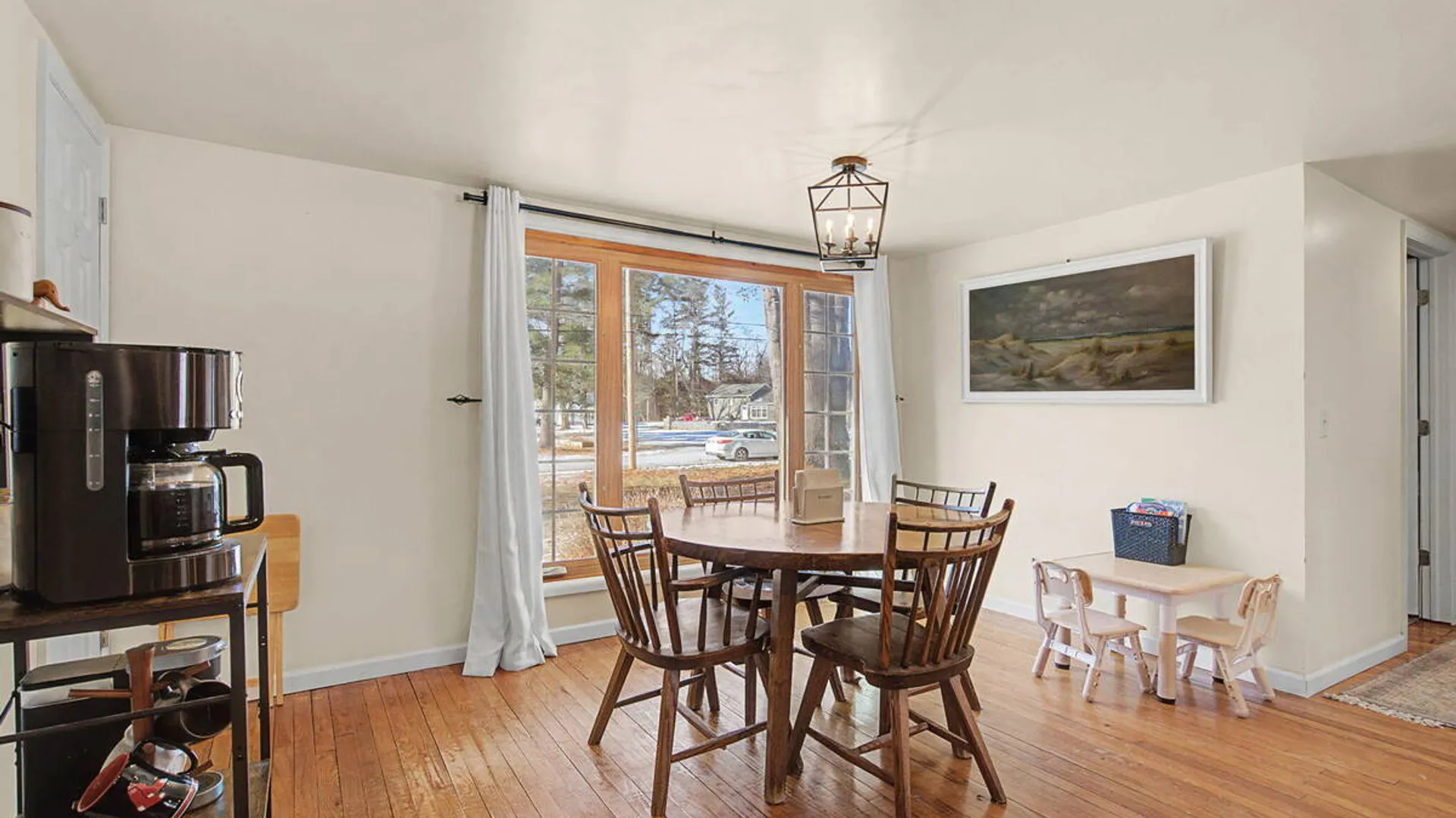 Property at 11 Cherry Lane, Guilderland, NY 12084 26