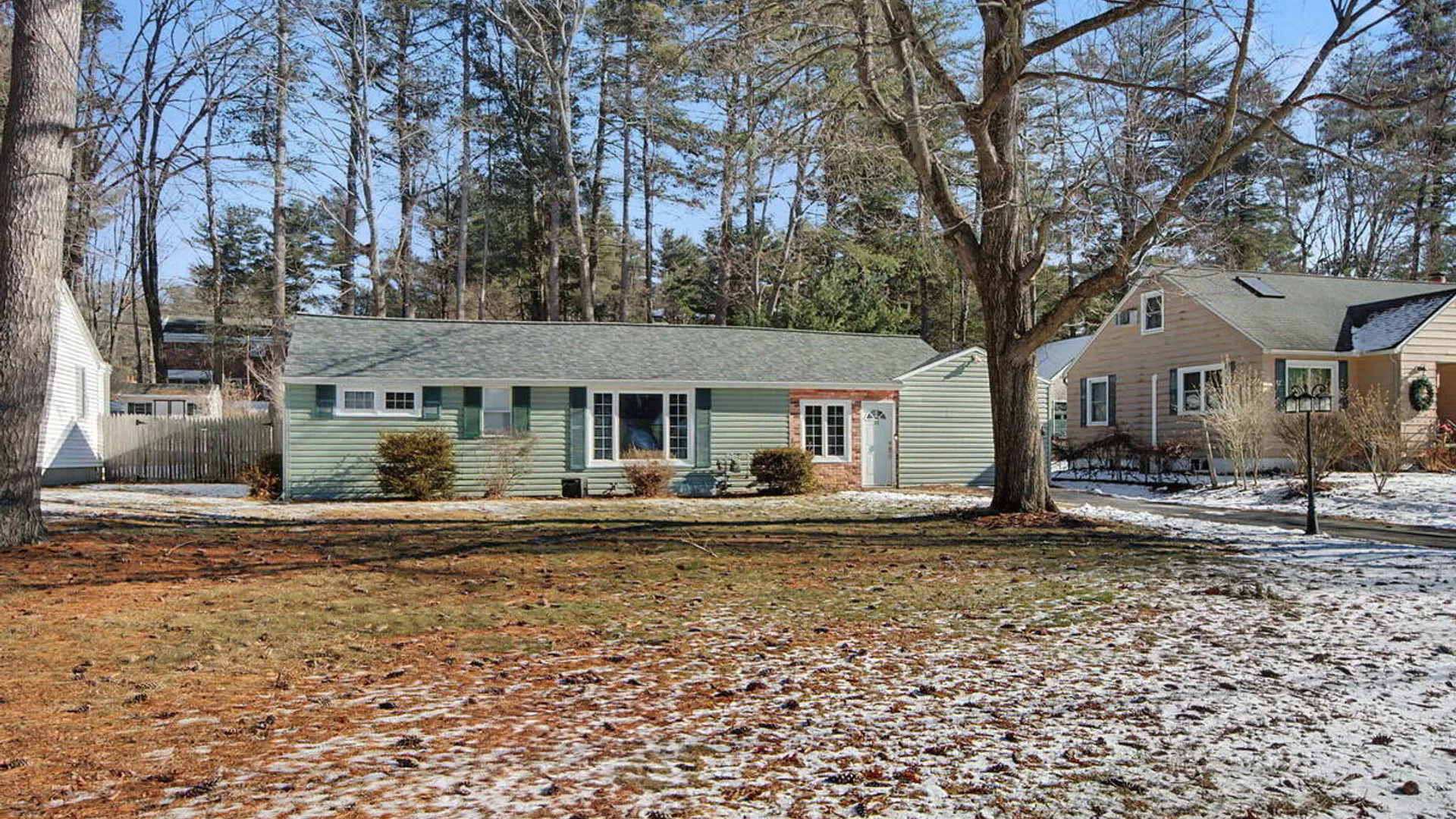 Property at 11 Cherry Lane, Guilderland, NY 12084 3