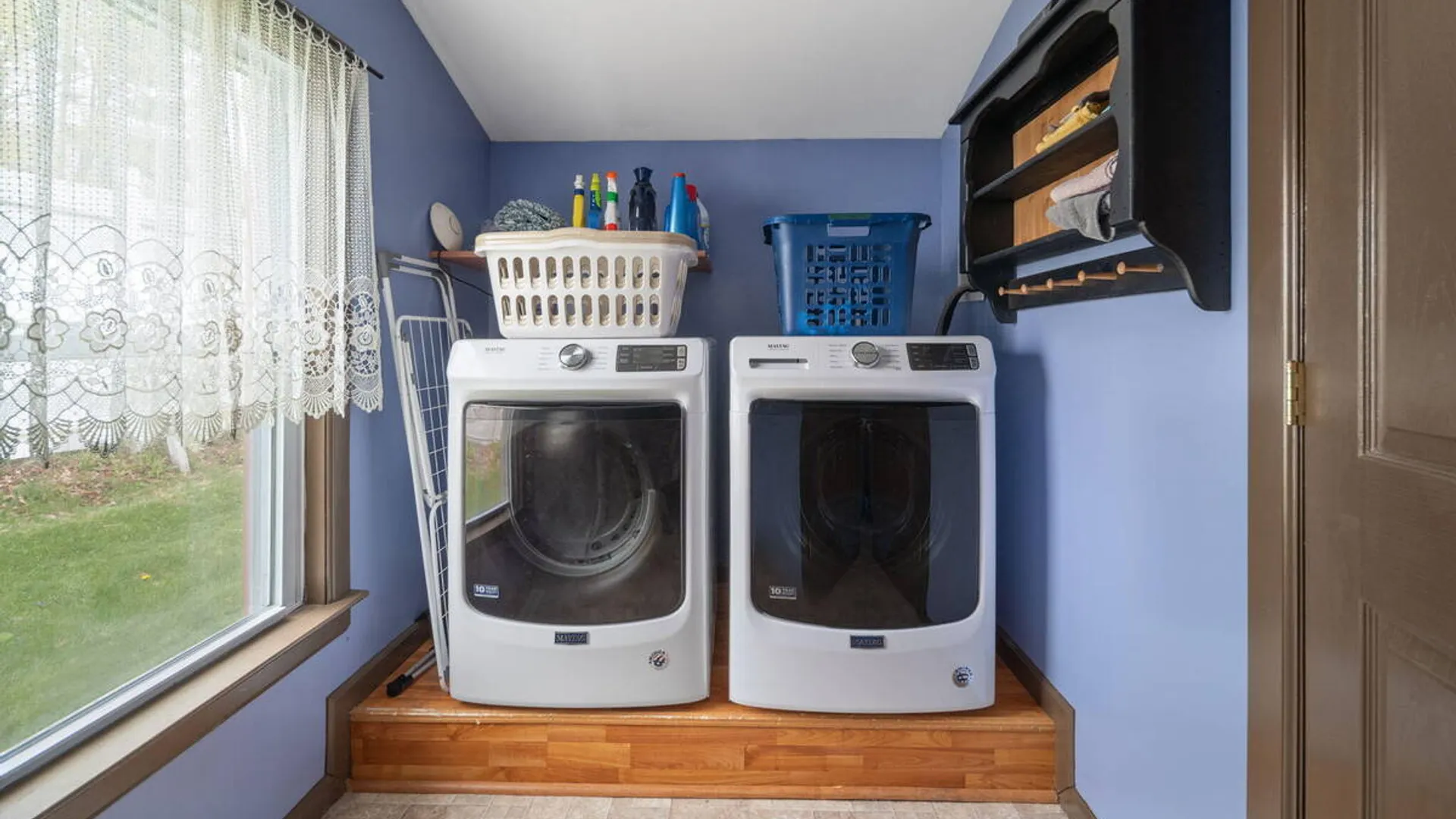 Property at 93 Chatham Street, Nassau, NY 12123 24