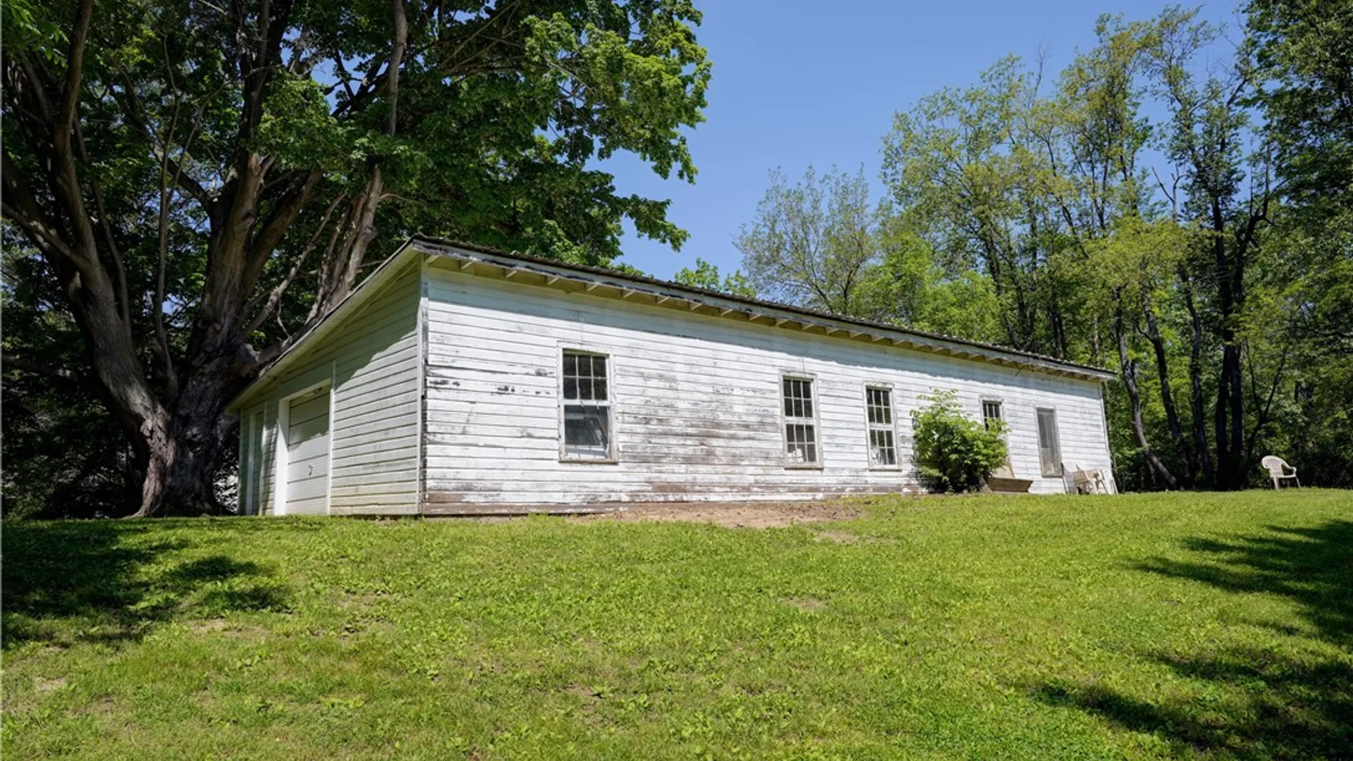 Property at 610 Webster Rd, Webster, NY 14580 10