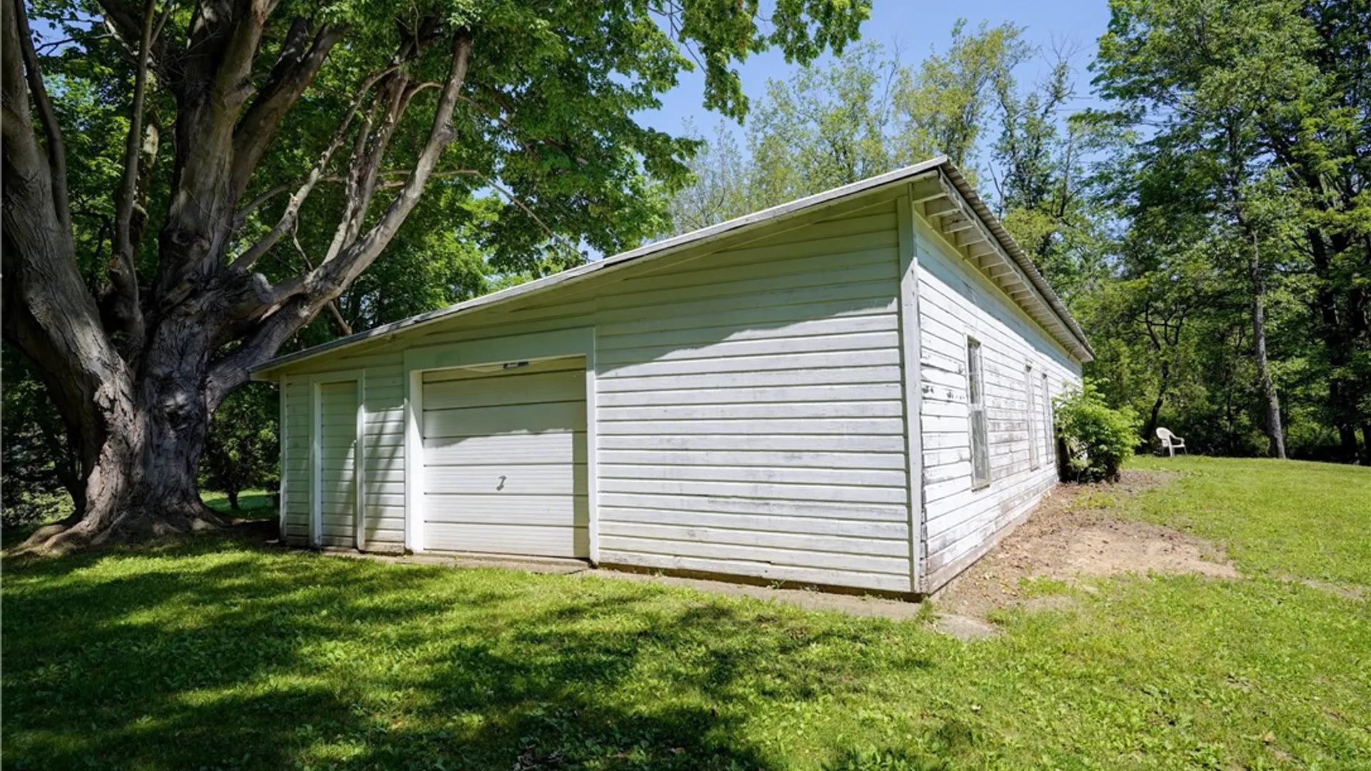 Property at 610 Webster Rd, Webster, NY 14580 11