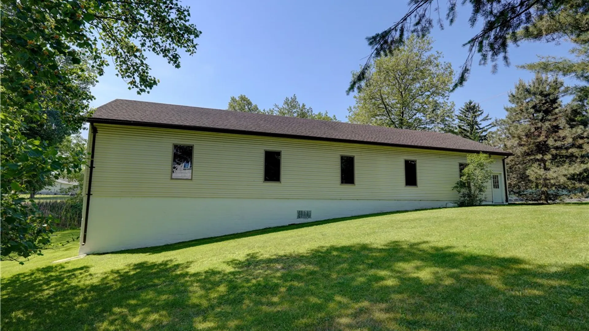 Property at 610 Webster Rd, Webster, NY 14580 23