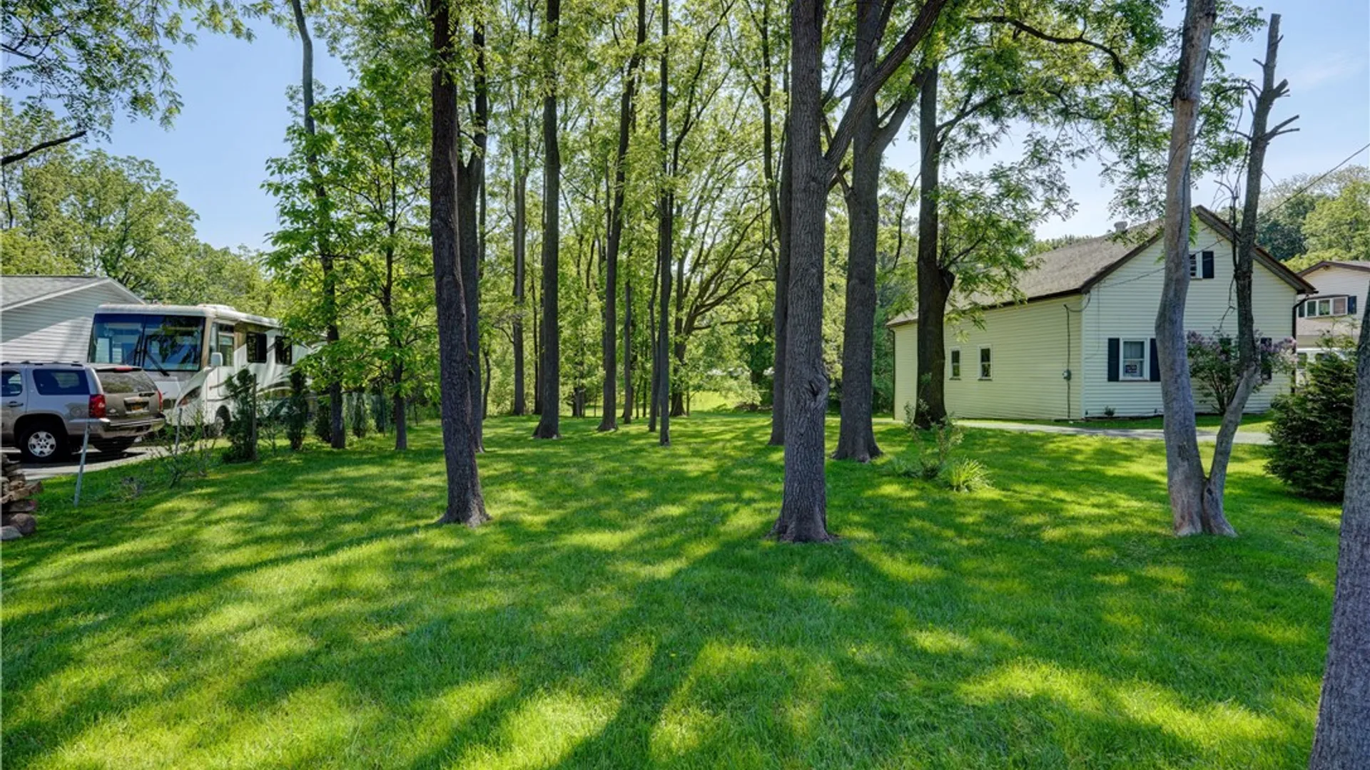 Property at 610 Webster Rd, Webster, NY 14580 6
