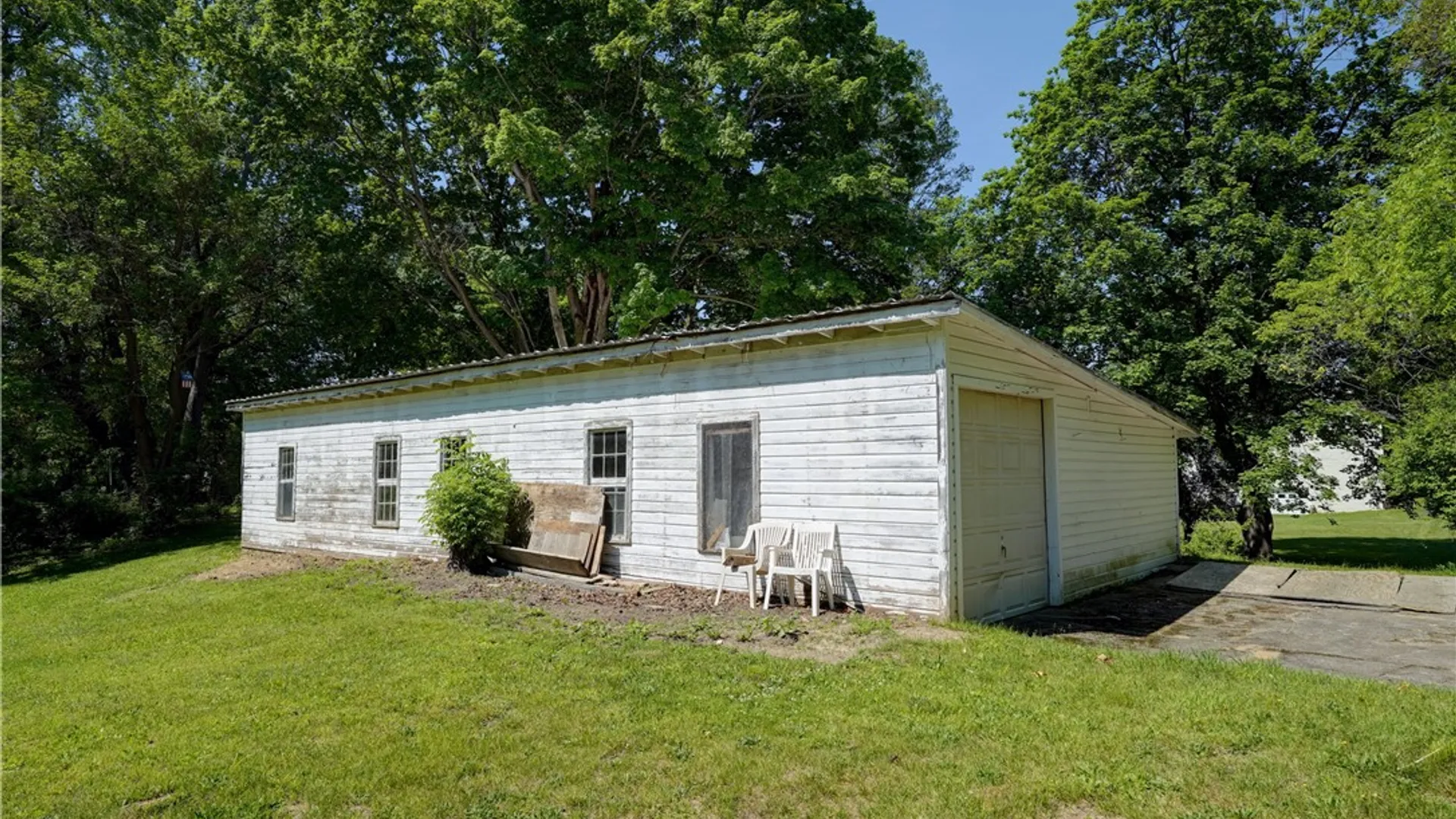 Property at 610 Webster Rd, Webster, NY 14580 7