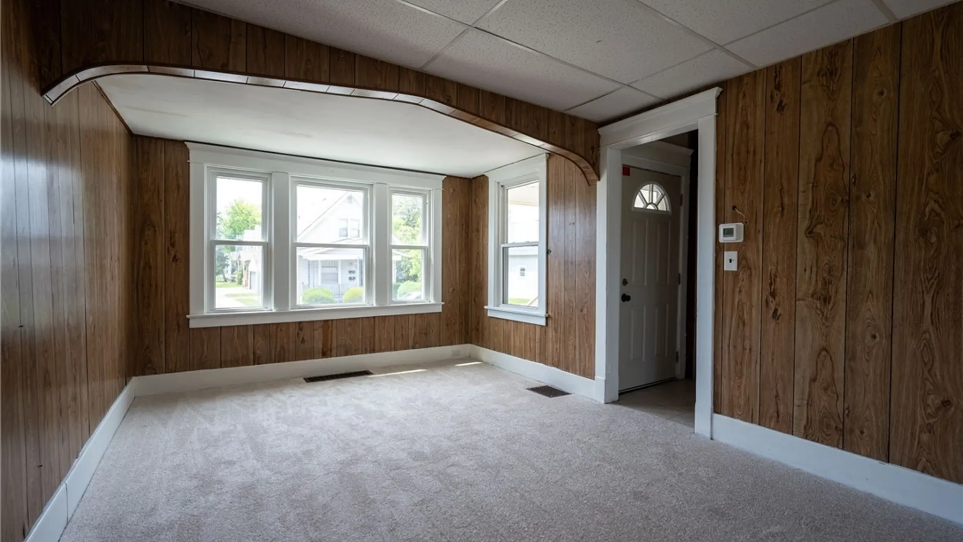Property at 15 Andrews Avenue, Cheektowaga, NY 14225 17